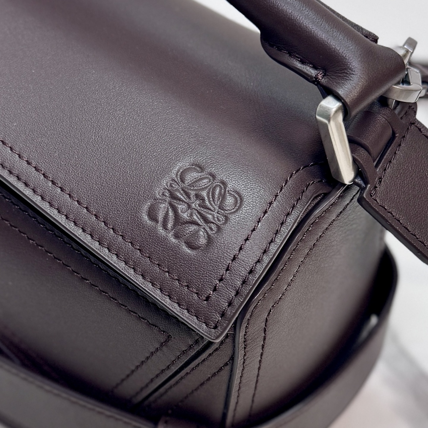 Loewe Puzzle Biker 로에베 퍼즐 스몰 백 가방