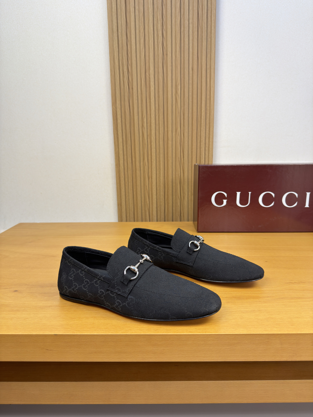 GUCCI 구찌 브랜드 패턴 빈티지 로퍼 구두 신발