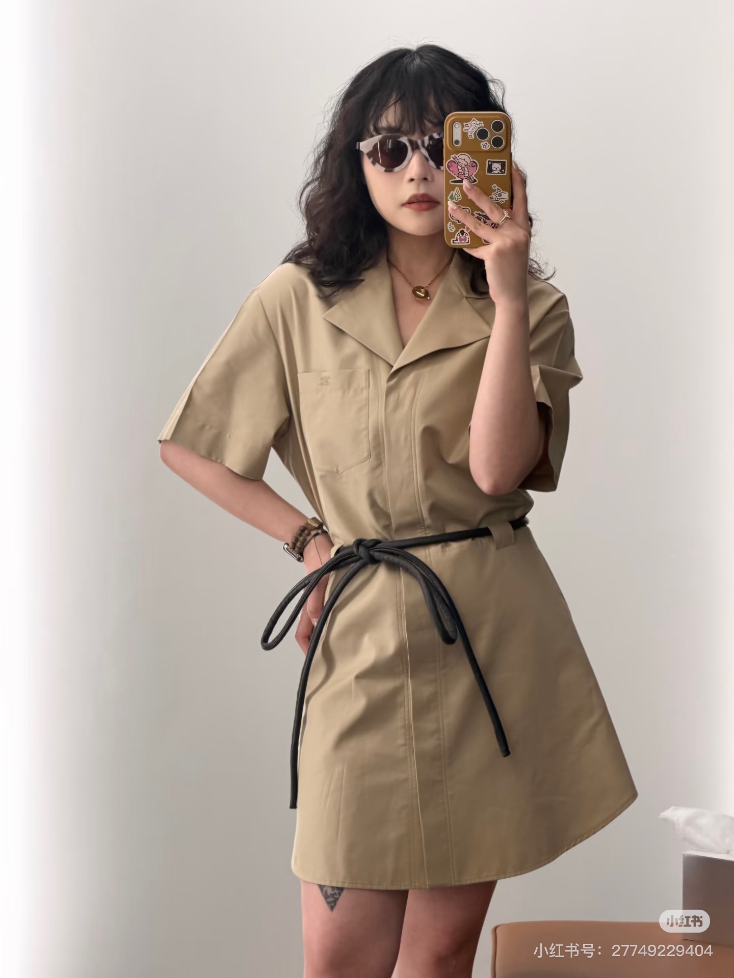 셀린느(CELINE) 카키 트렌치 원피스 의류