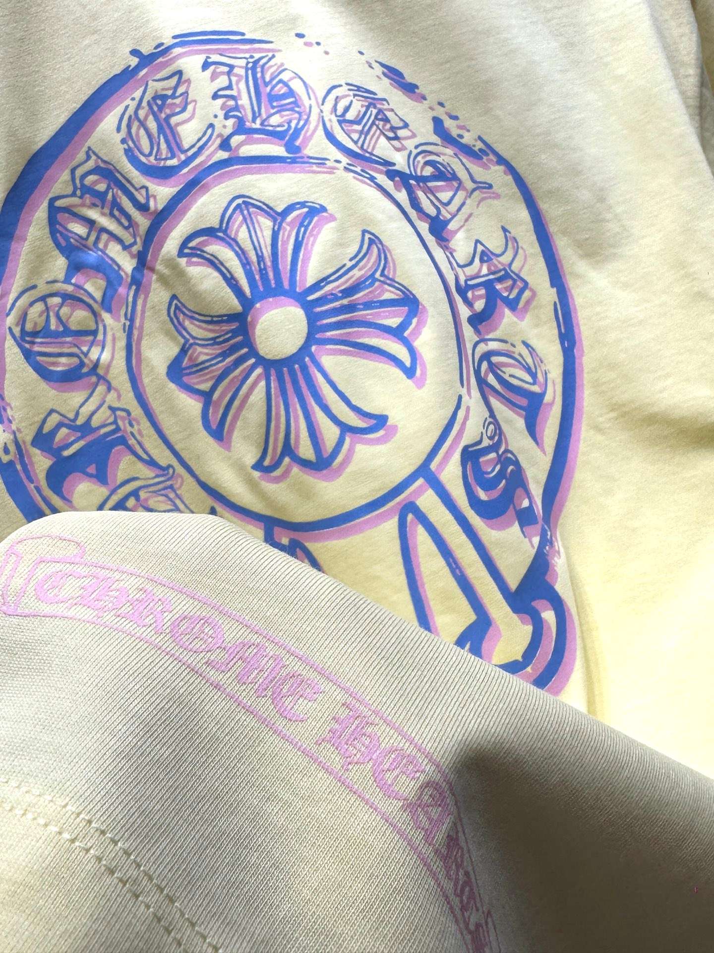 크롬하츠(CHROME HEARTS) 빈티지 호스슈 그래픽 반팔 티셔츠 상의 의류