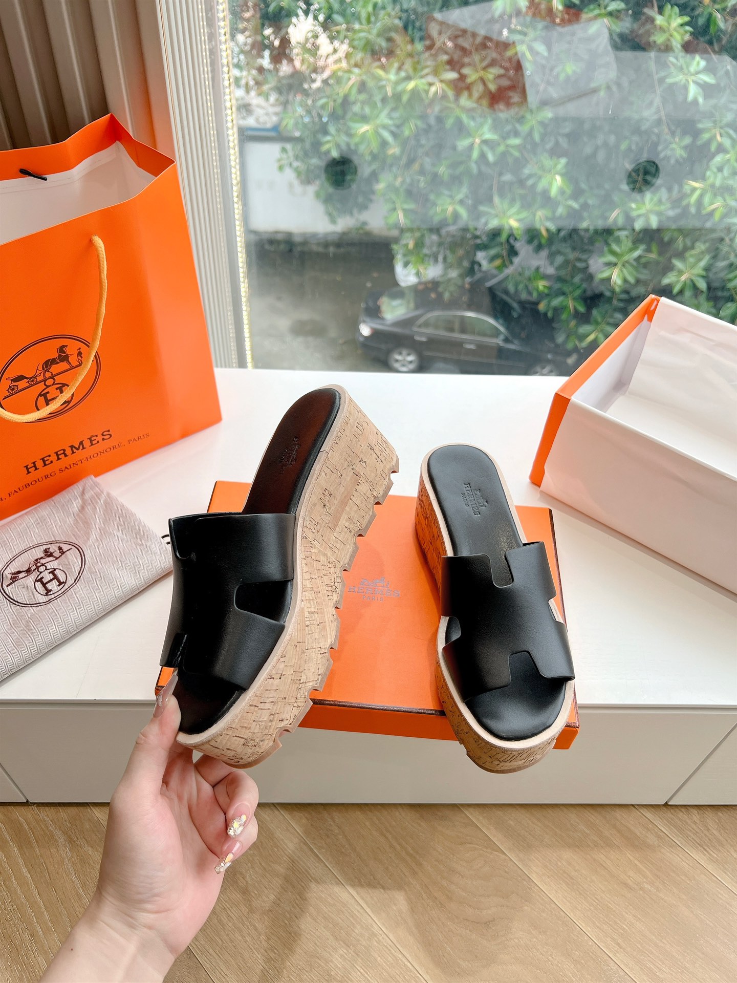 에르메스(HERMES) 웨지힐 슬리퍼 신발