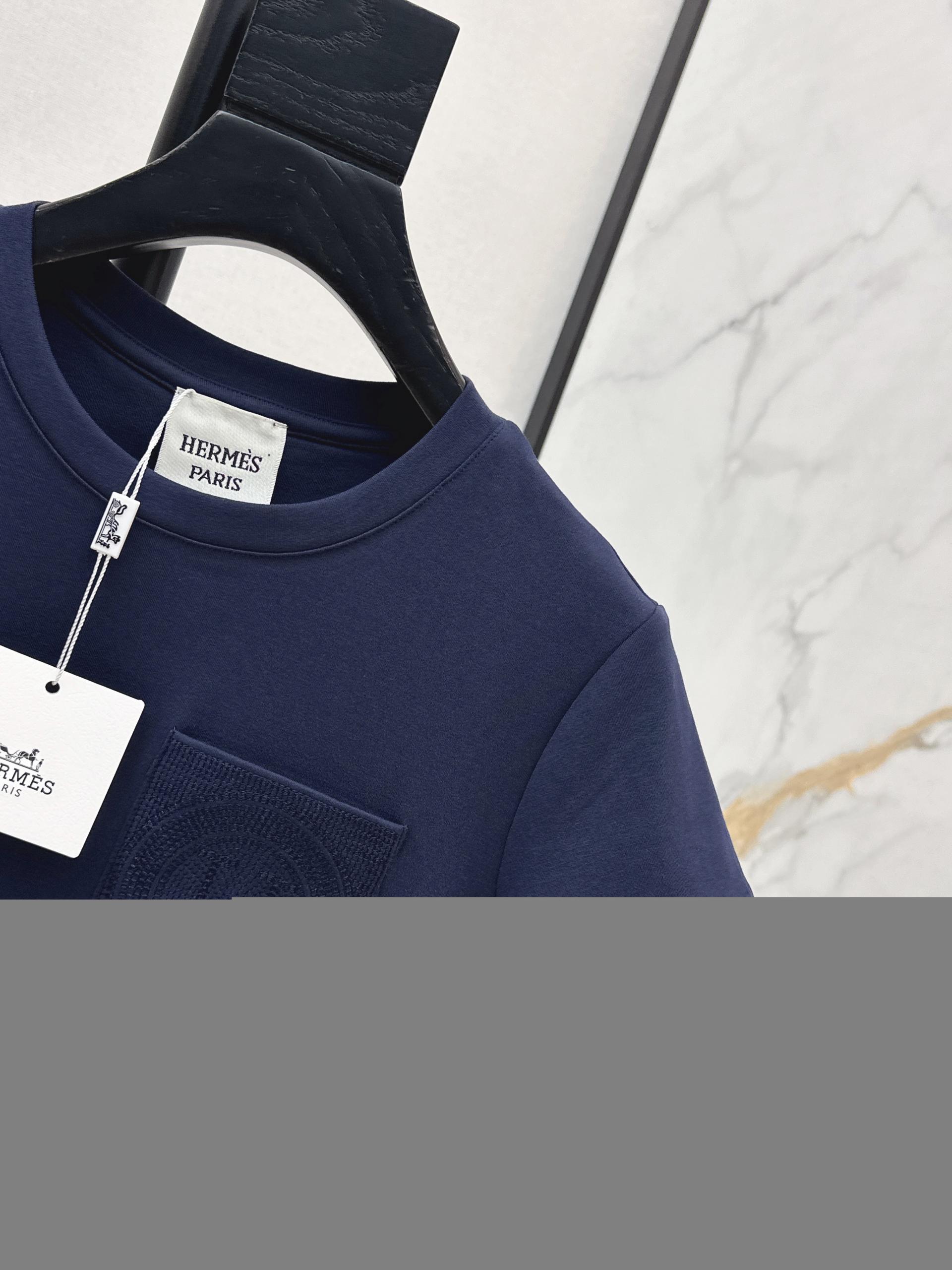 [Hermes] 에르메스 26SS 크롭 슬림핏 반팔 티셔츠 의류