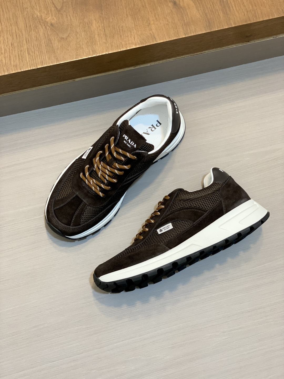 [Prada] 프라다 Montecarlo Re-Edition 몬테카를로 리에디션 레더 스니커즈 신발