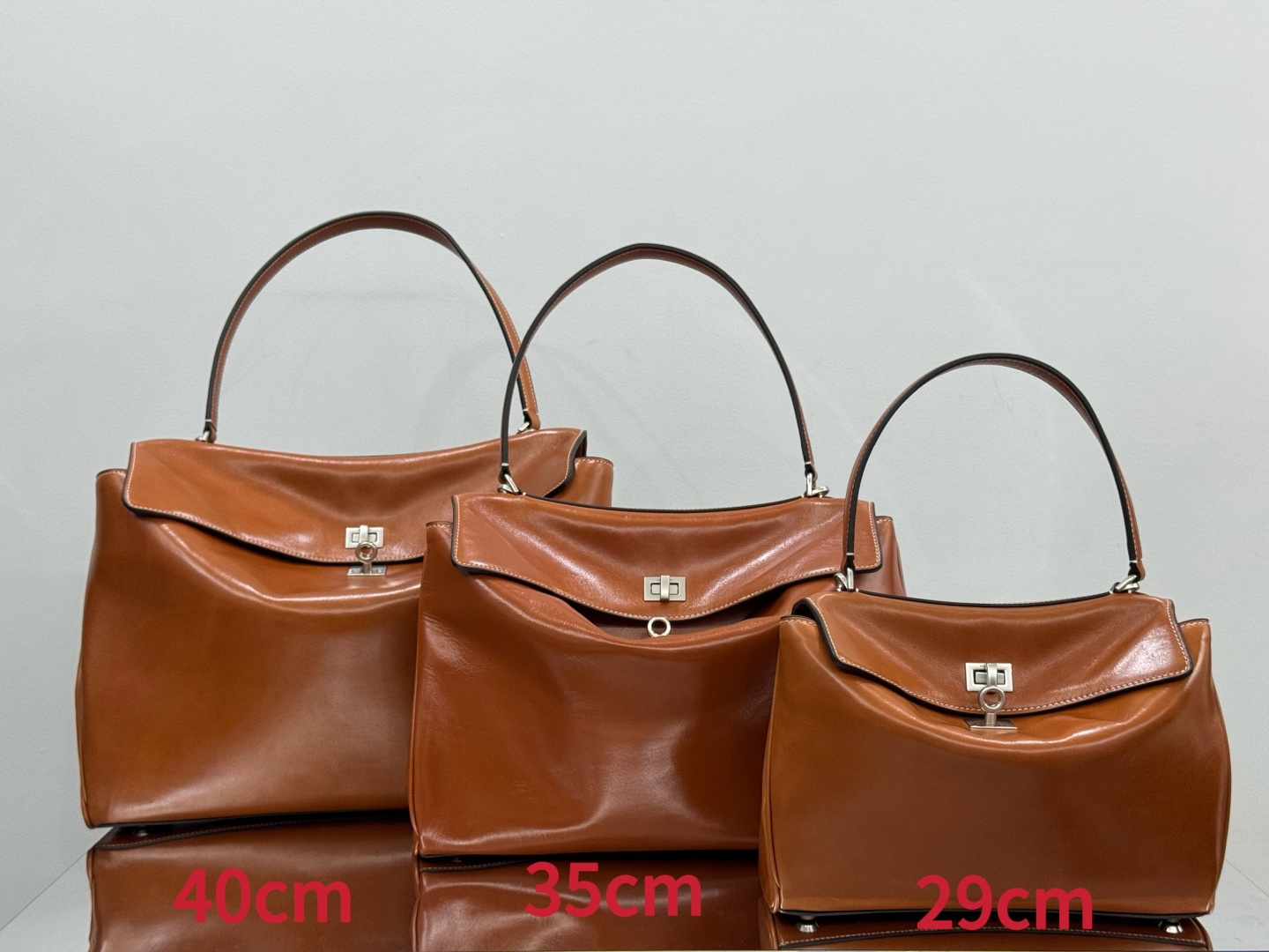 Balenciaga 발렌시아가 로데오(Rodeo) 라지 백 (브라운) 가방