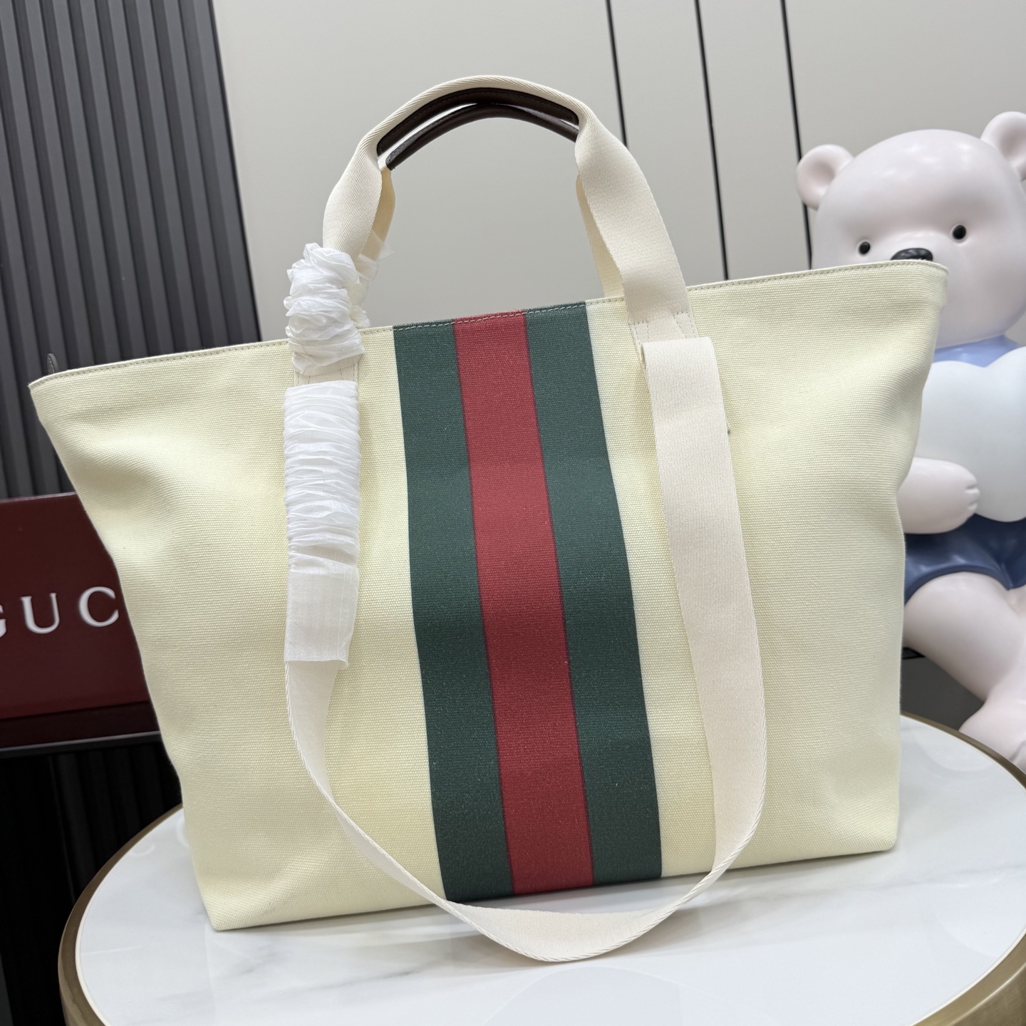 GUCCI 구찌 Generation 제너레이션 GG 웹 캔버스 토트백 가방
