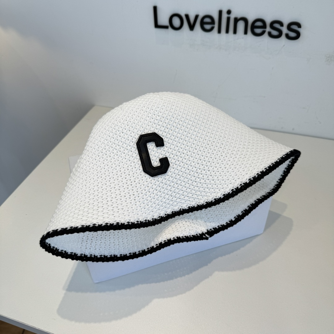 셀린느(CELINE) 클래식 버킷햇 모자