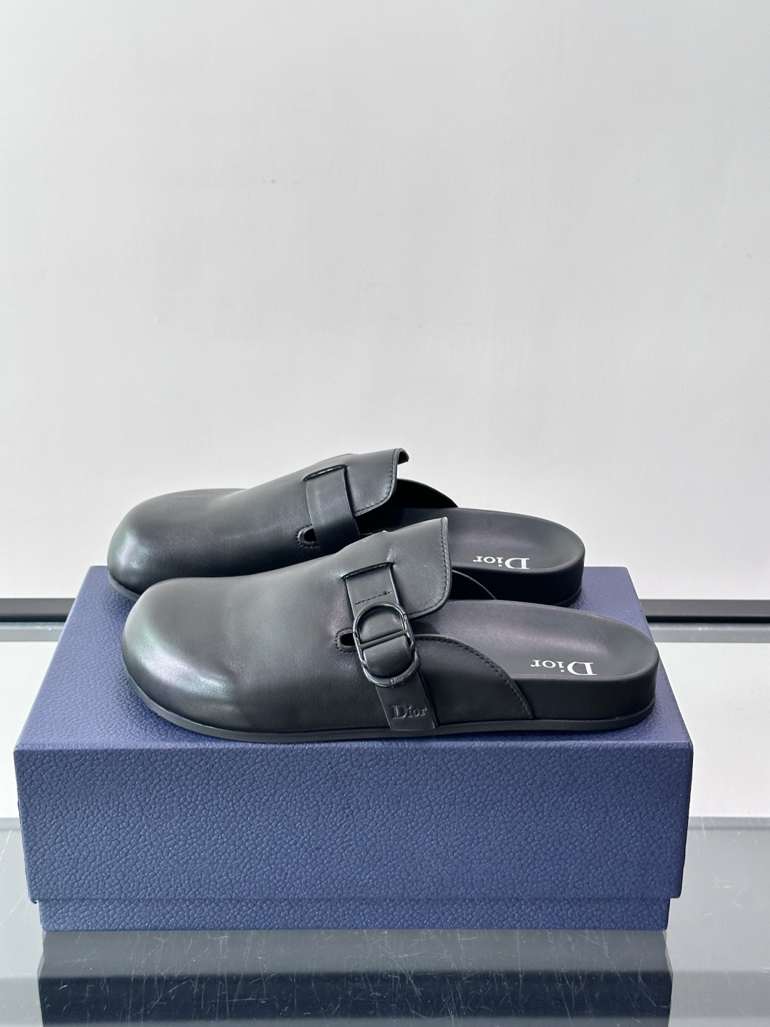[Dior] 디올 아쿠아(Aqua) 스웨이드 뮬 / 슬라이드 슬리퍼 신발