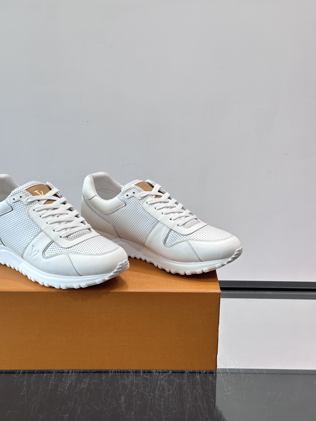 [Louis Vuitton] LV Run Away 루이비통 런 어웨이 맨즈 스니커즈 신발