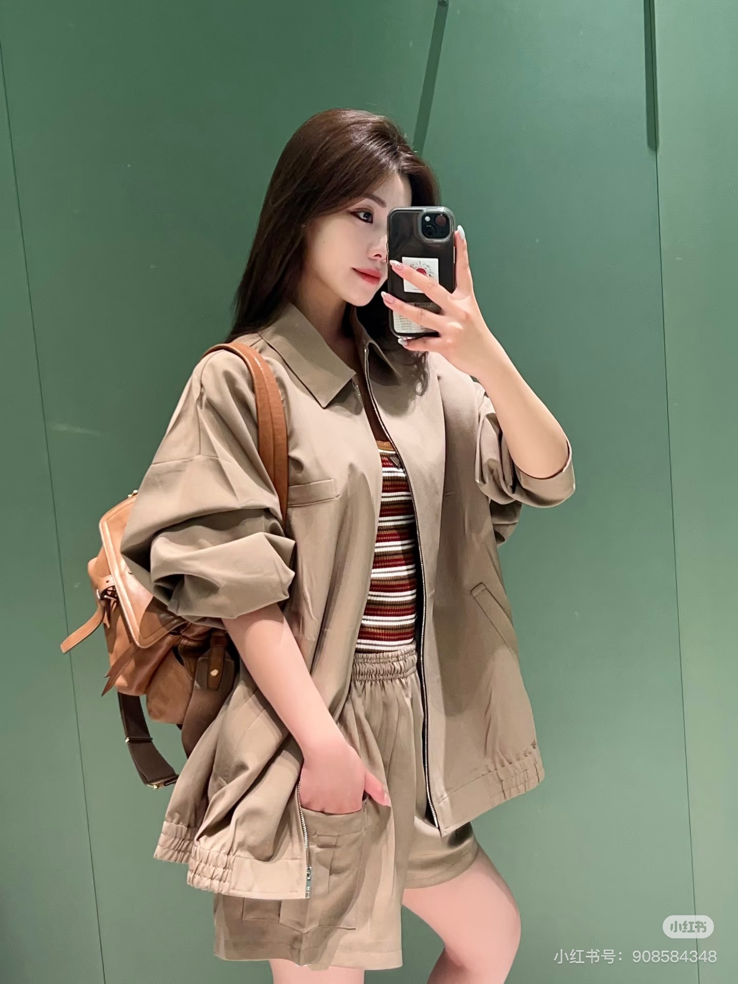프라다(PRADA) 카키 오버핏 집업 재킷 상의 의류