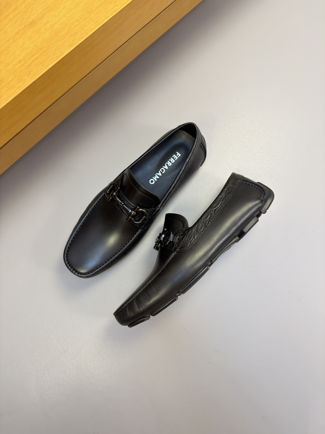 Ferragamo 페라가모 나파 & 스톤 콤비 정장화 로퍼 구두 신발