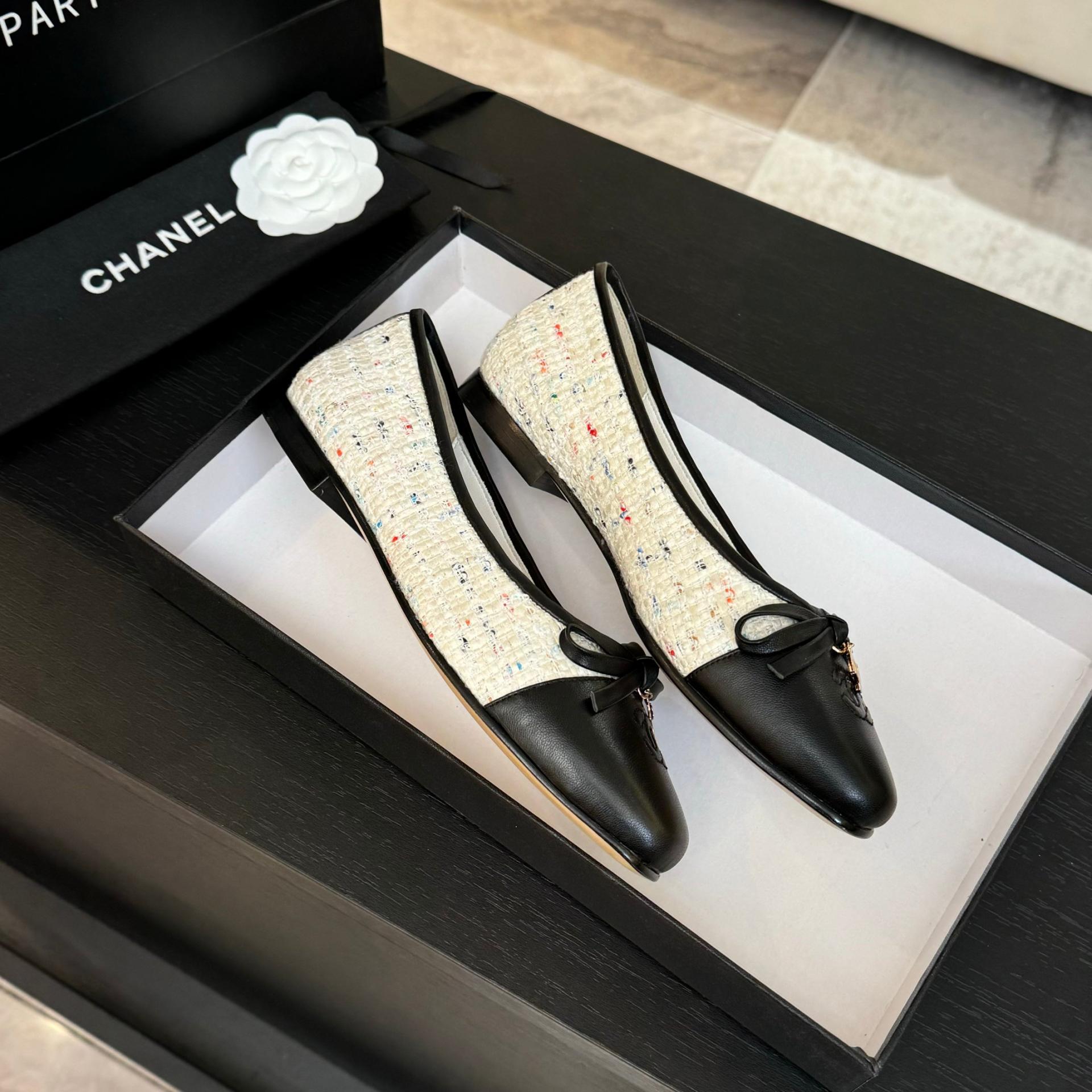 샤넬(CHANEL) 트위드 리본 플랫슈즈 신발