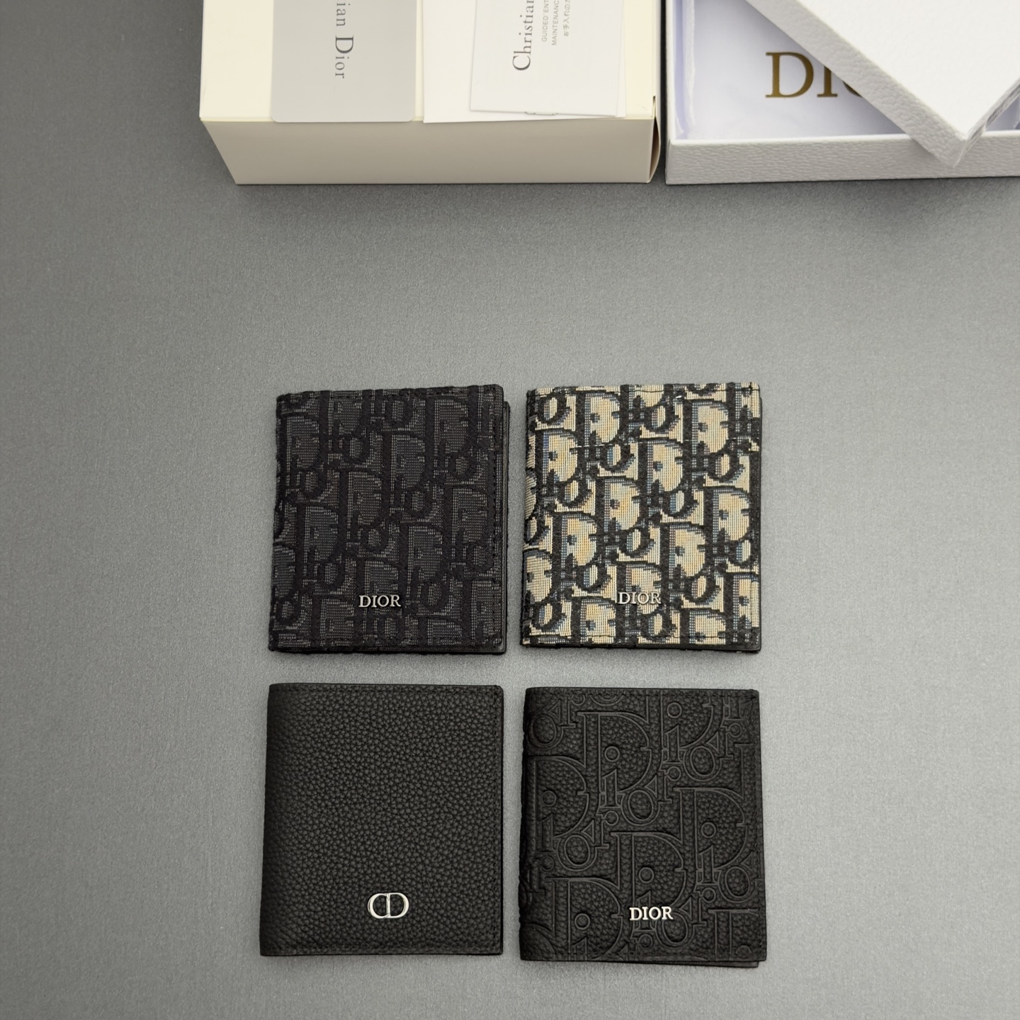 Dior 디올 맨즈 쇼트 바이폴드 지갑