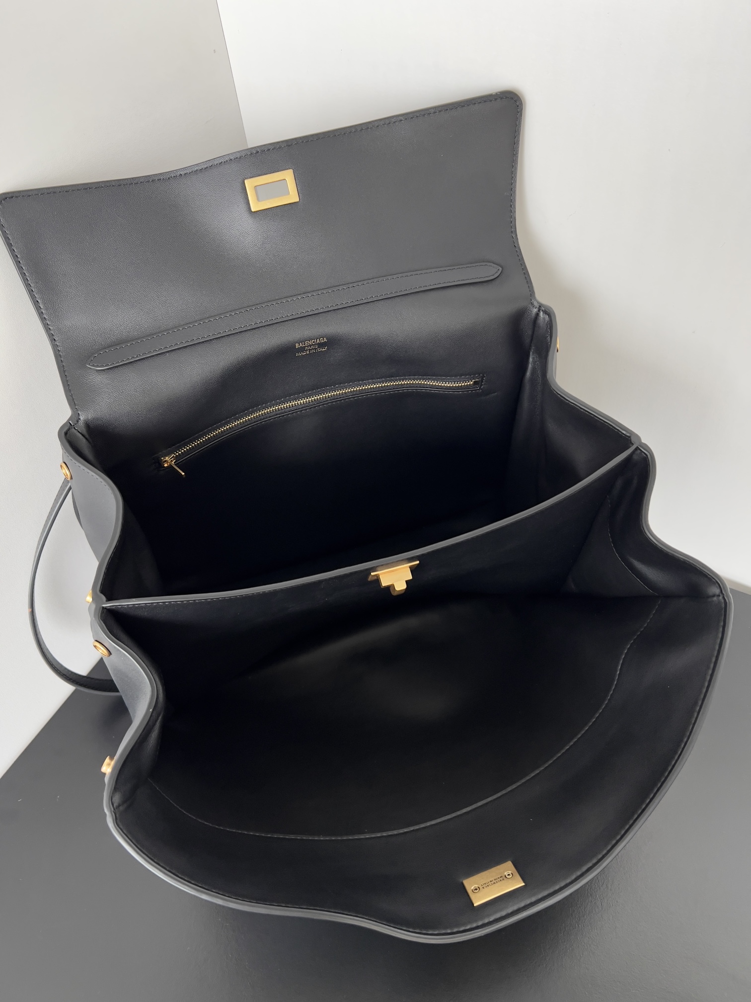 BALENCIAGA 발렌시아가 Rodeo 로데오 미디엄 핸드백 가방