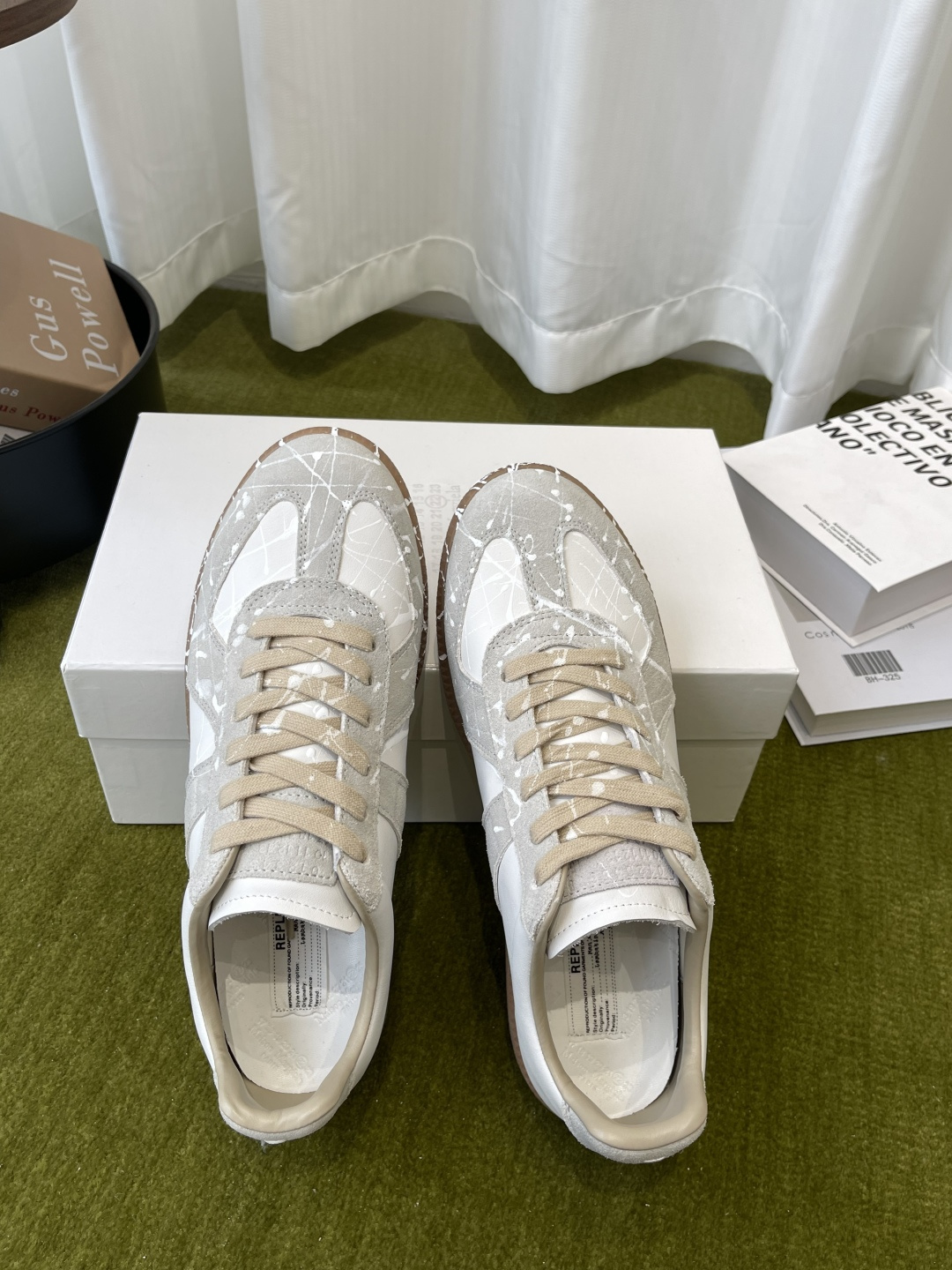메종 마르지엘라(Maison Margiela) 페인트 스플래터 독일군 스니커즈 신발