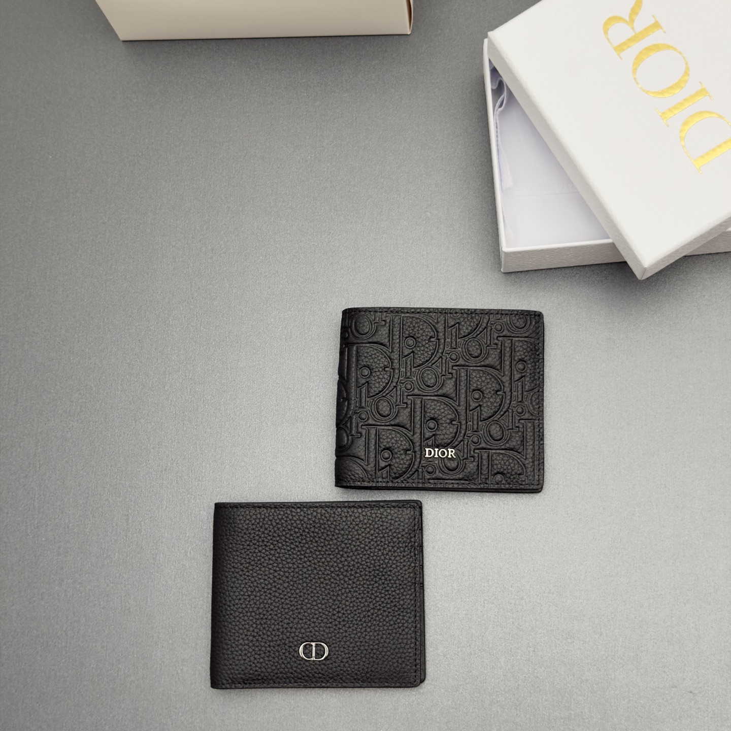 Dior 디올 맨즈 쇼트 바이폴드 지갑