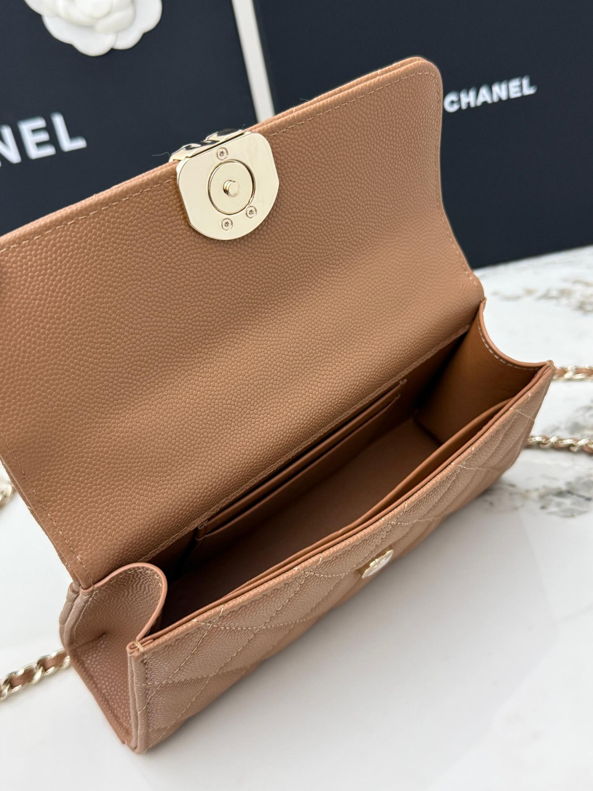 Chanel 25S 샤넬 캐비어 카우레더 Kelly 핸들백 가방
