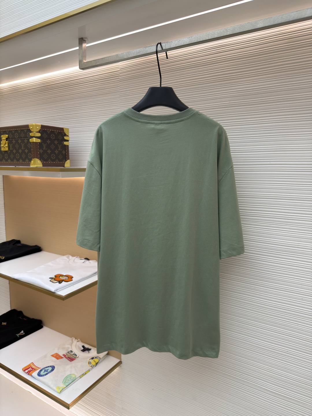 로에베(LOEWE) 아나그램 자수 반팔 티셔츠 상의 의류