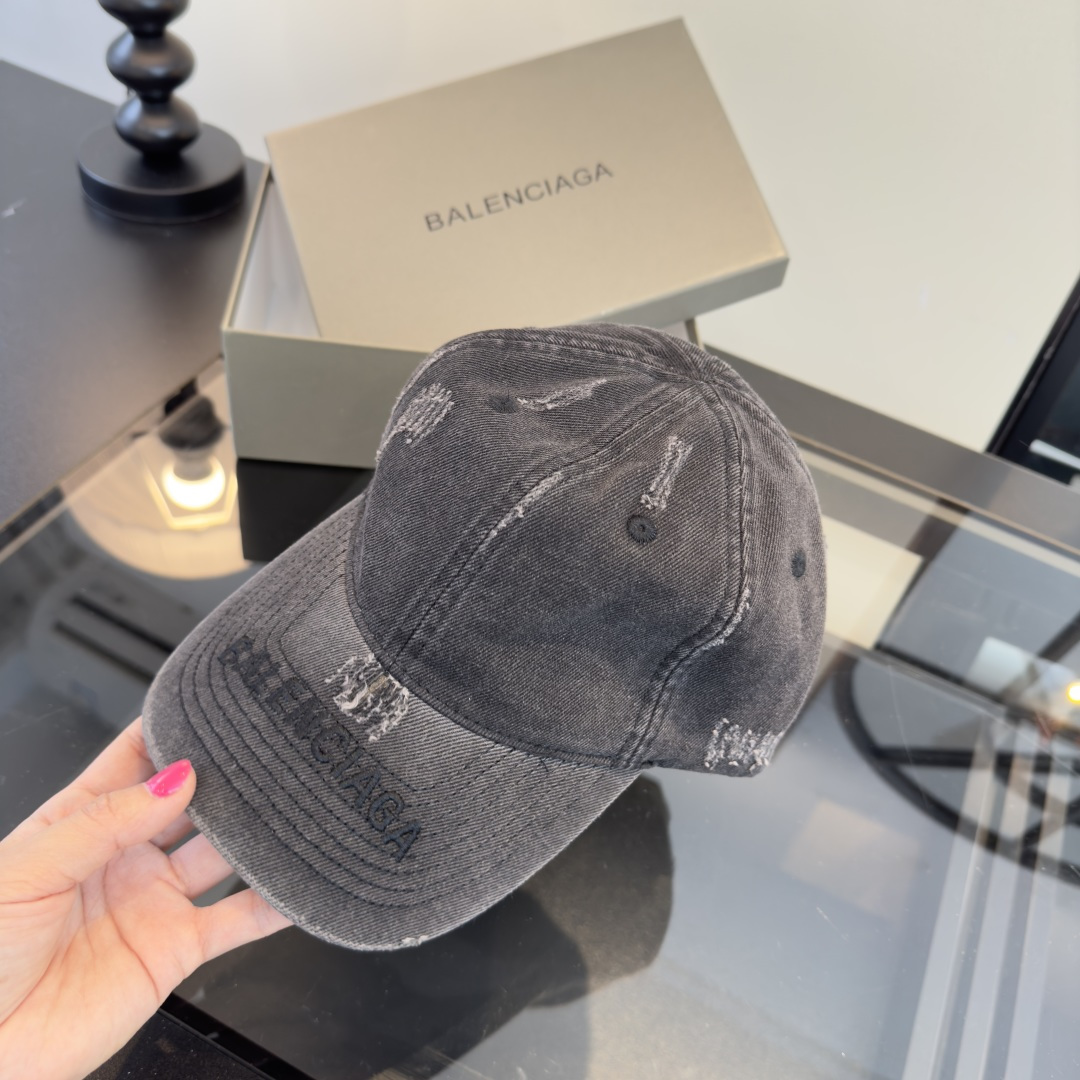 발렌시아가(BALENCIAGA) 밀리터리 캡 모자