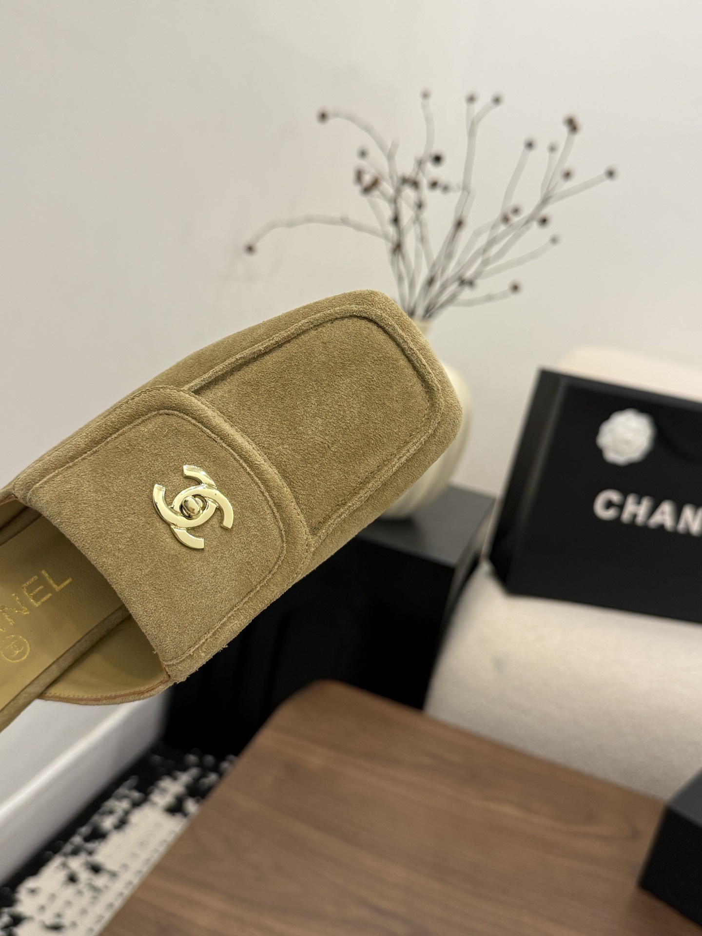 샤넬(CHANEL) 스퀘어토 미들굽 슬리퍼 신발