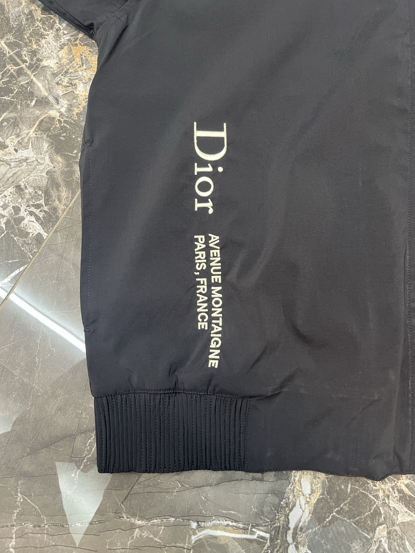 디올(DIOR) 로고 자수 스탠드 칼라 집업 재킷 상의 의류