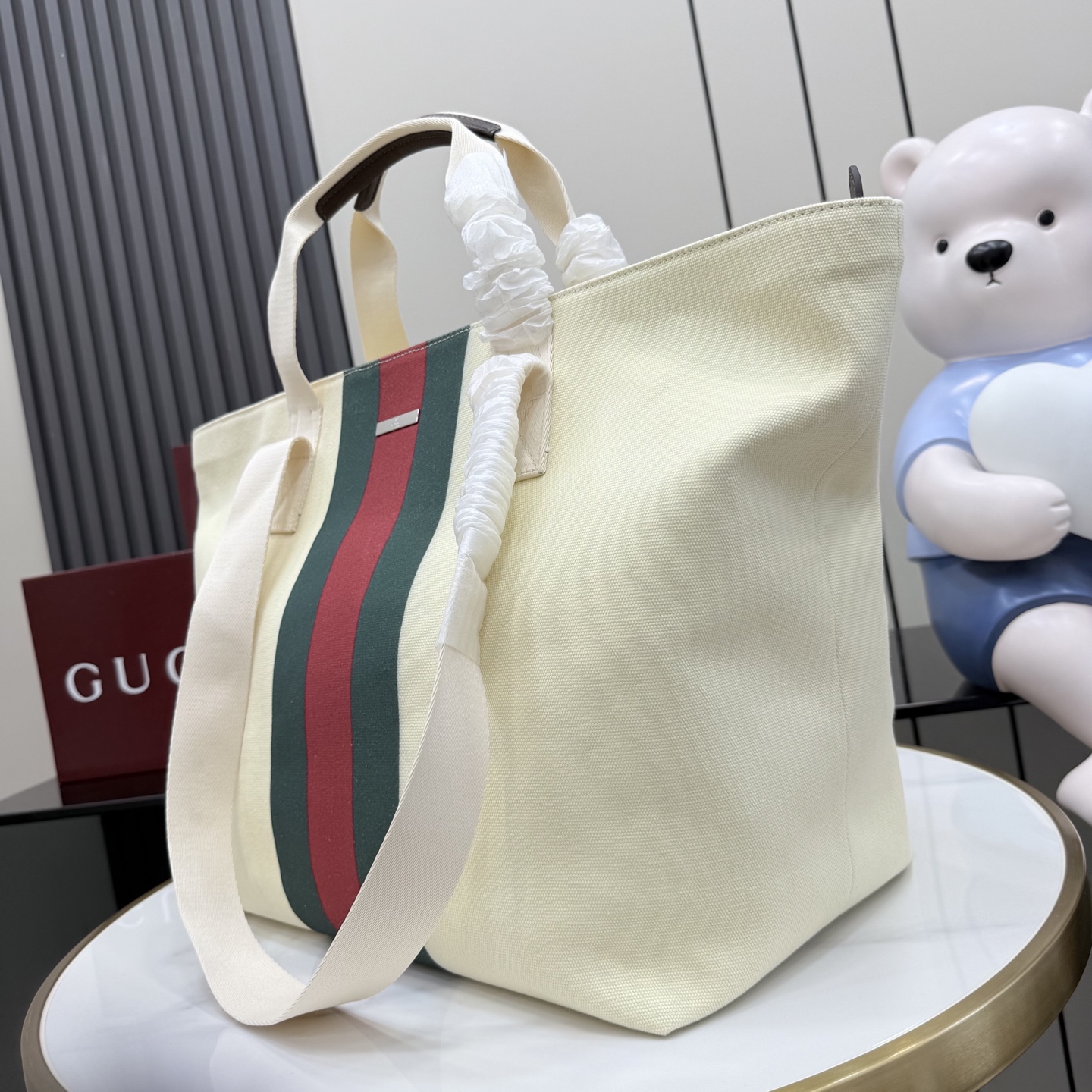 GUCCI 구찌 Generation 제너레이션 GG 웹 캔버스 토트백 가방