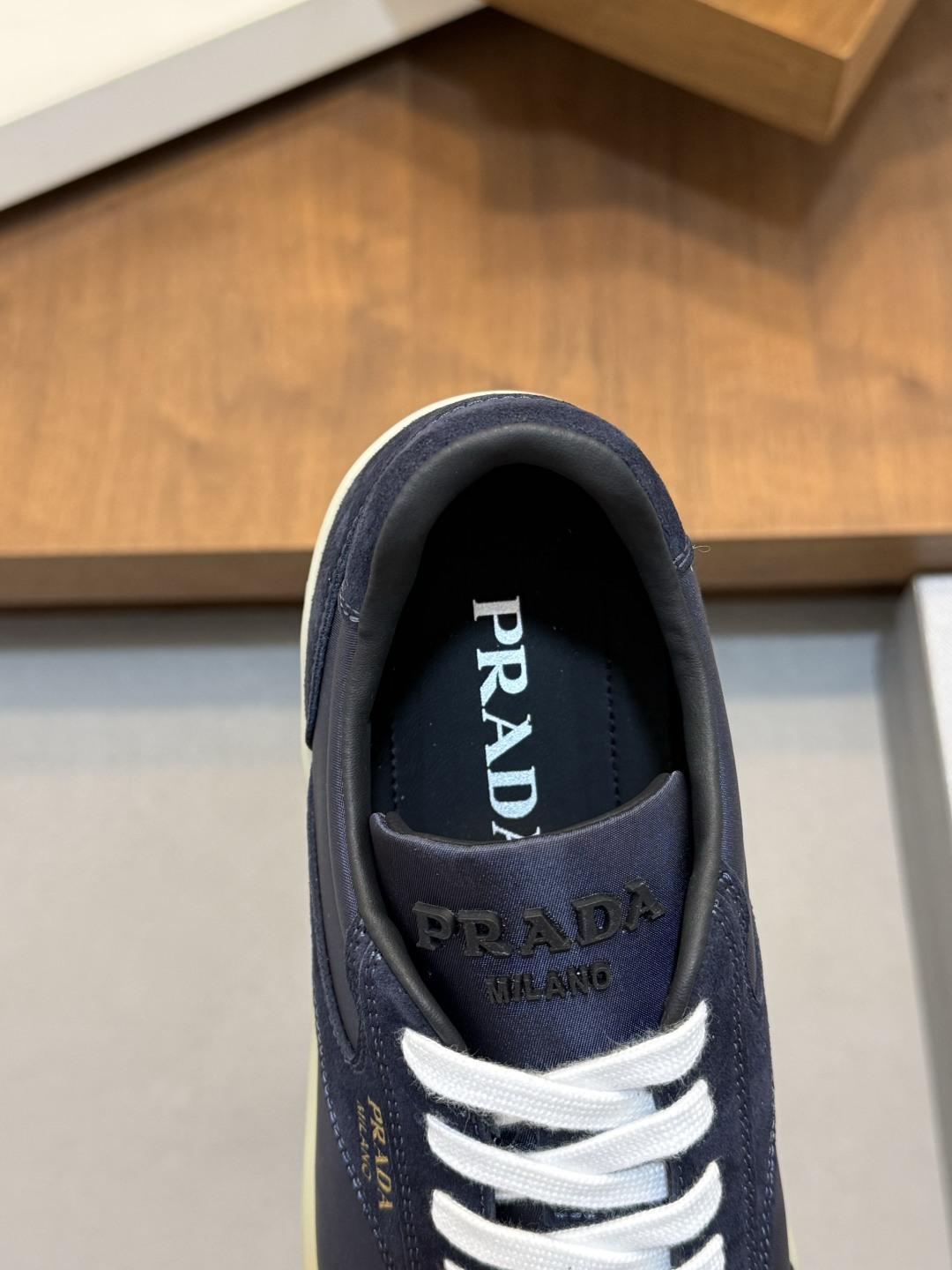 [Prada] 프라다 웨스턴 미니멀 나파 레더 스니커즈 신발