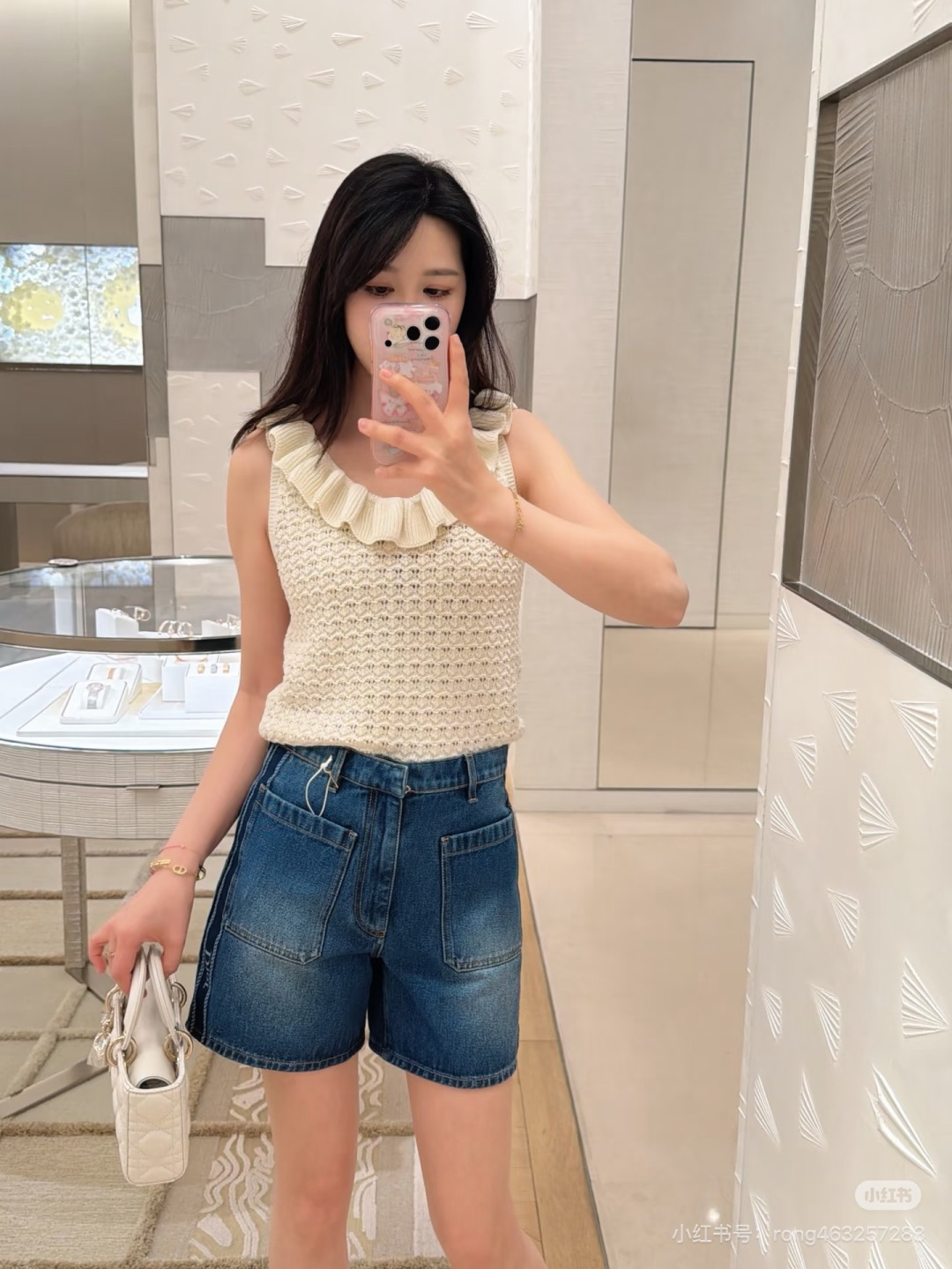 디올(DIOR) 워싱 로고 자수 데님 반바지 하의 의류