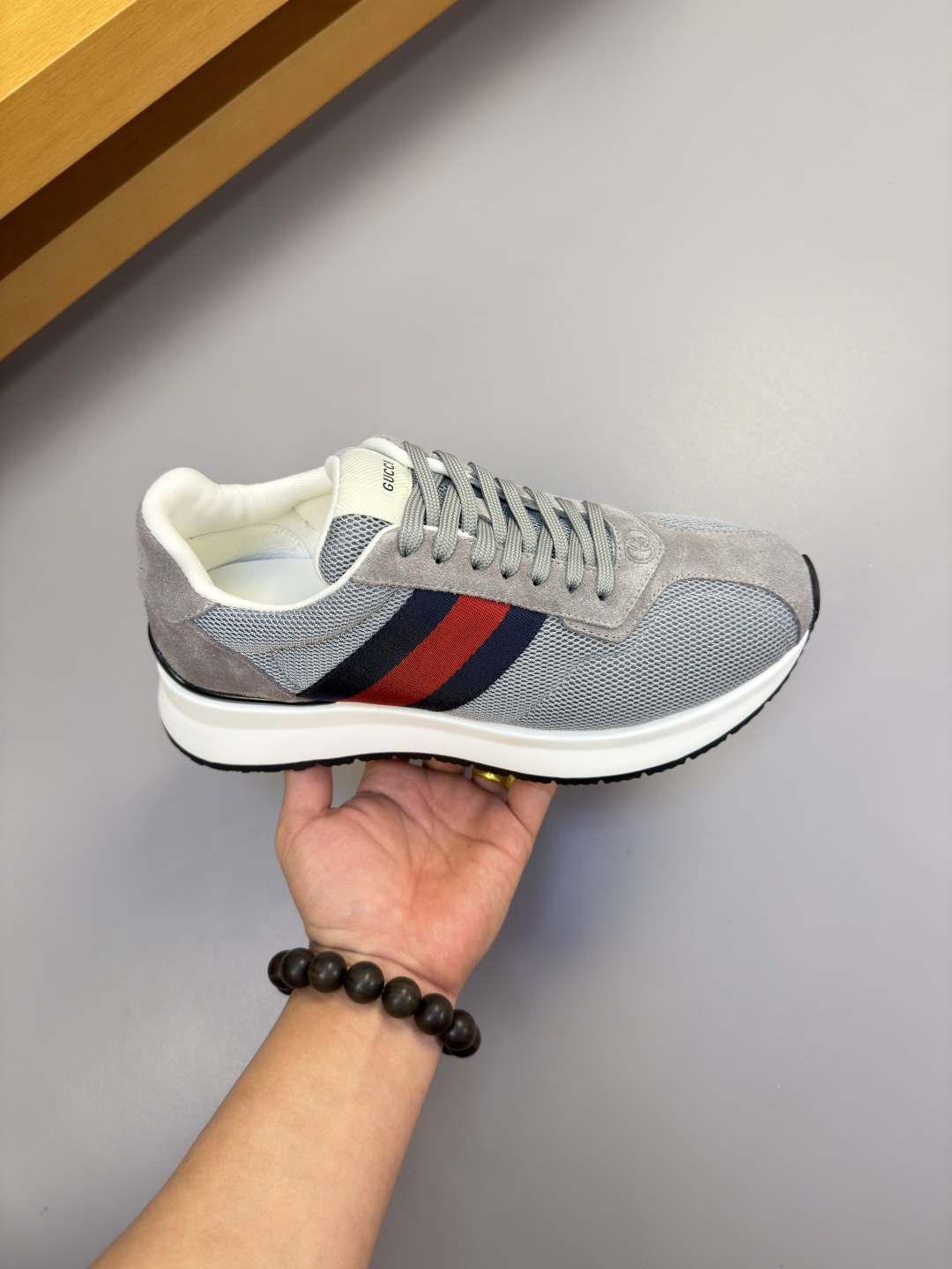 [Gucci] 구찌 프리미엄 스웨이드 & 메쉬 웹 스니커즈 신발