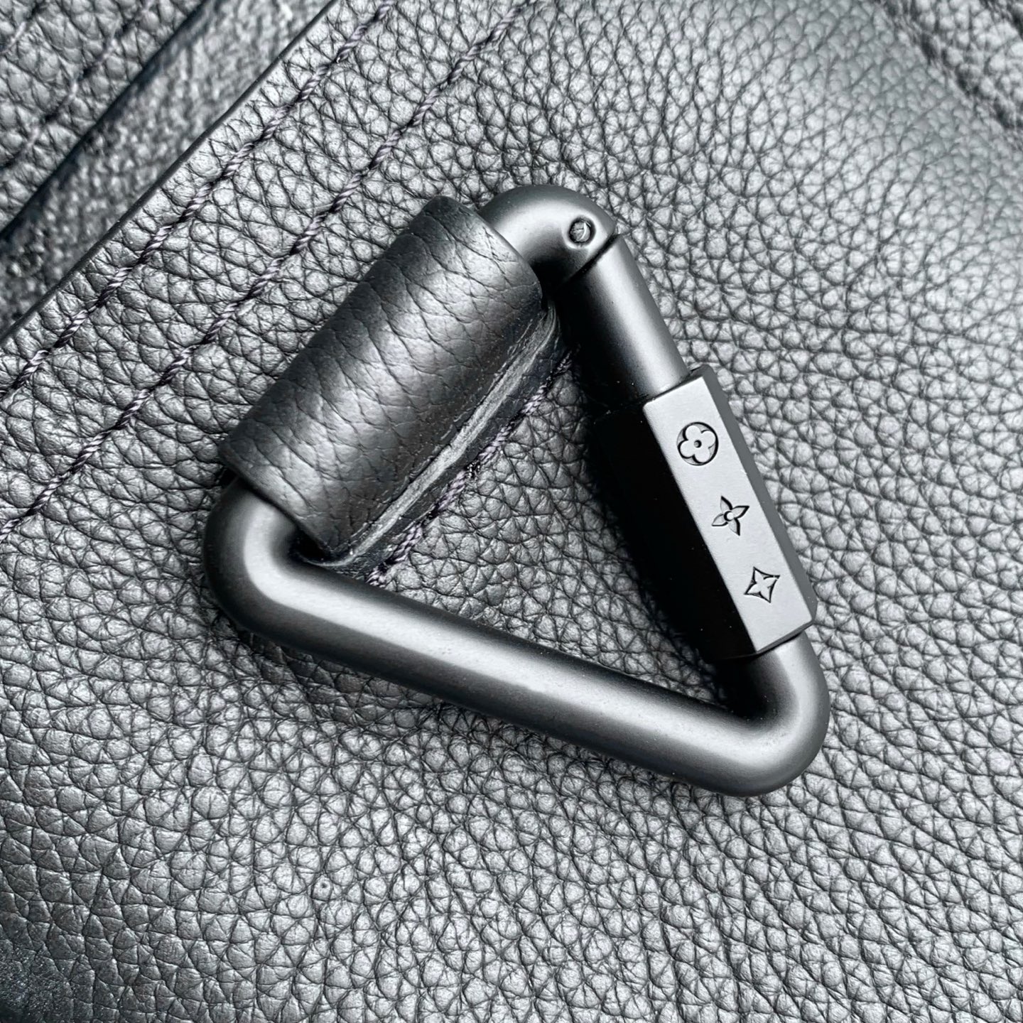 LOUIS VUITTON LV 루이비통 스티머 30 백 (모노그램 미드나이트 캔버스) 가방
