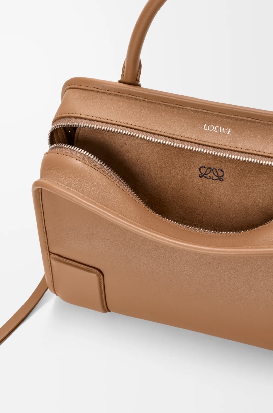 Loewe 로에베 아마조나(Amazona) 180 미디엄 소프트 레더 백 가방