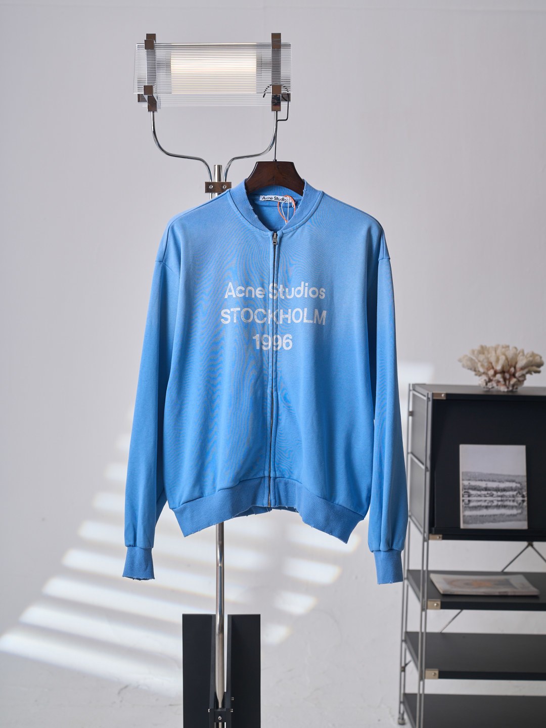 아크네(Acne studios) 빈티지 로고 집업 재킷 상의 의류