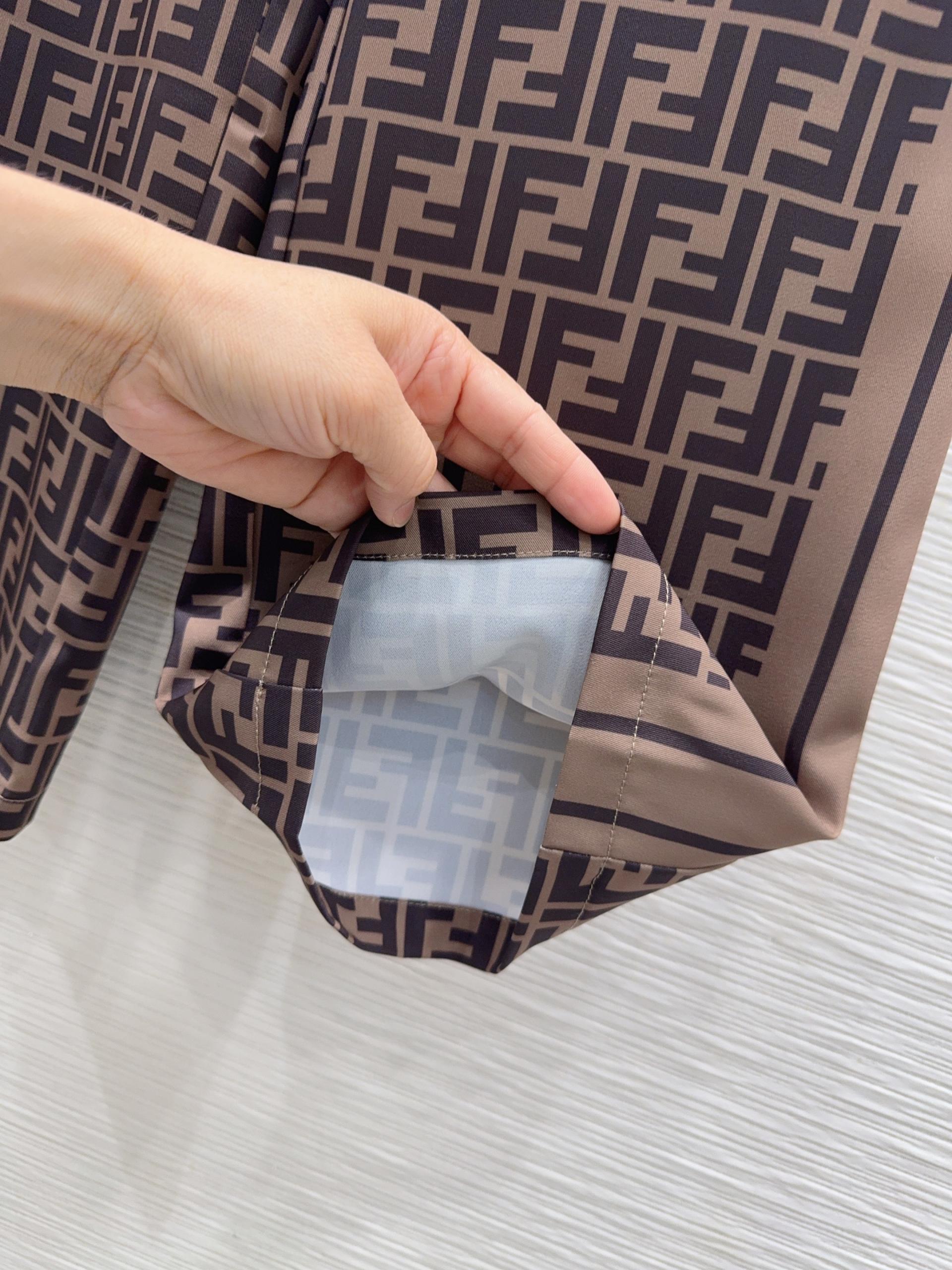 Fendi 펜디 하이엔드 텍스처 와이드 슬랙스 팬츠 바지 의류