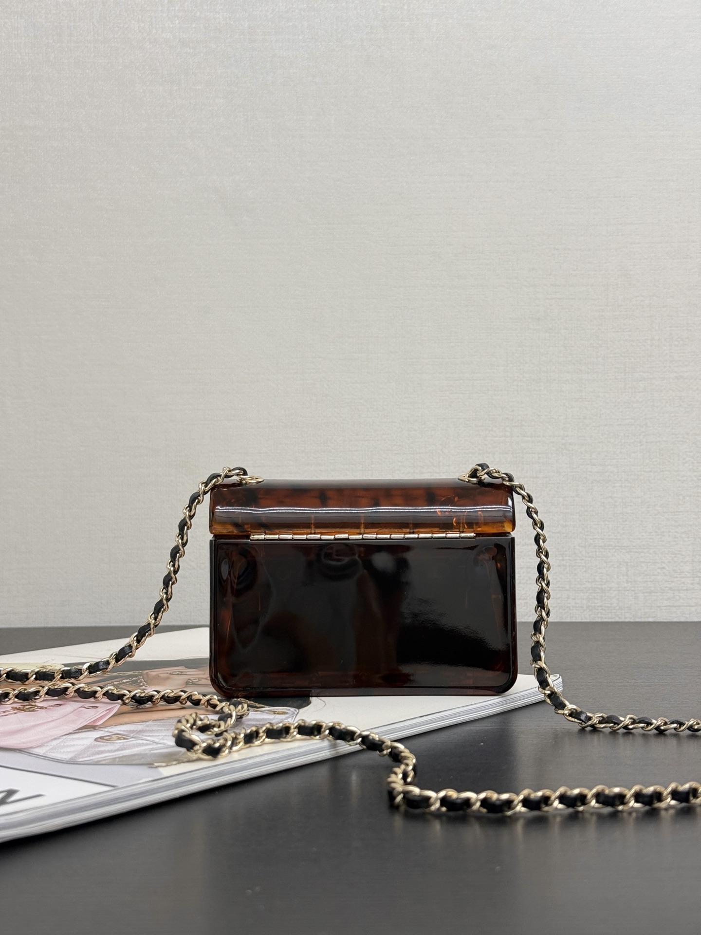 [Chanel] 샤넬 26C 빈티지 레트로 토티스쉘 미니 콤팩트 백 가방