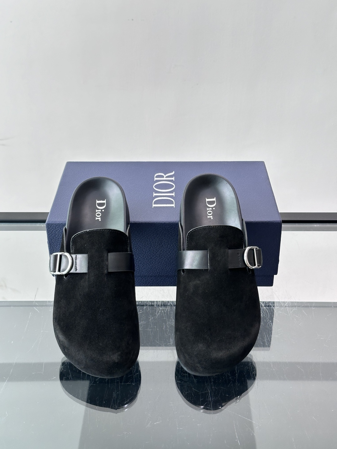 [Dior] 디올 아쿠아(Aqua) 스웨이드 뮬 / 슬라이드 슬리퍼 신발