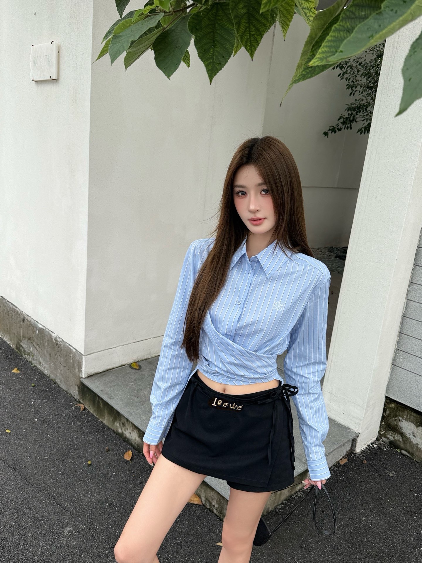 로에베(LOEWE) 아나그램 자수 스트라이프 셔츠 상의 의류