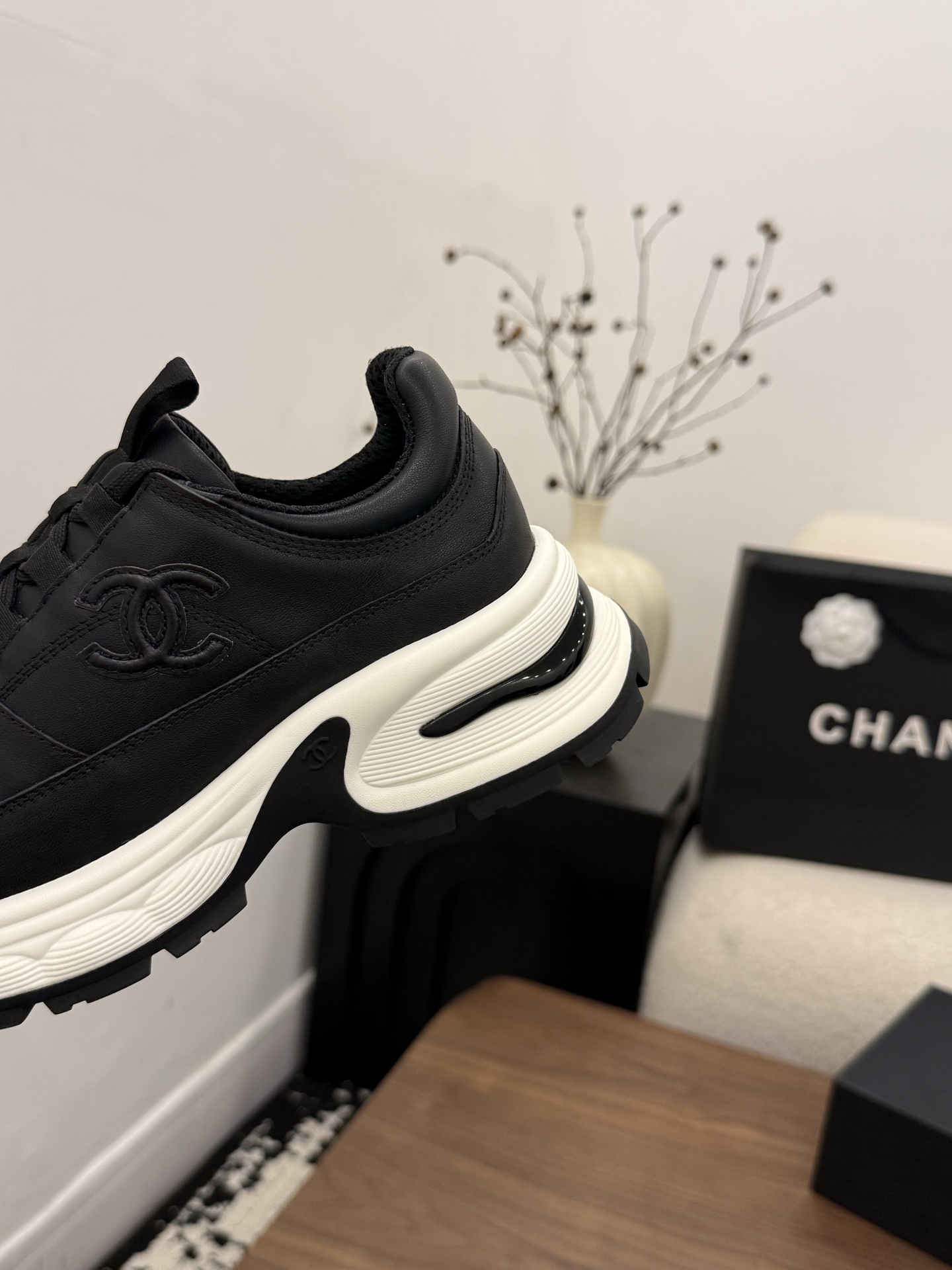 샤넬(CHANEL) 배색 캐주얼 스니커즈 신발