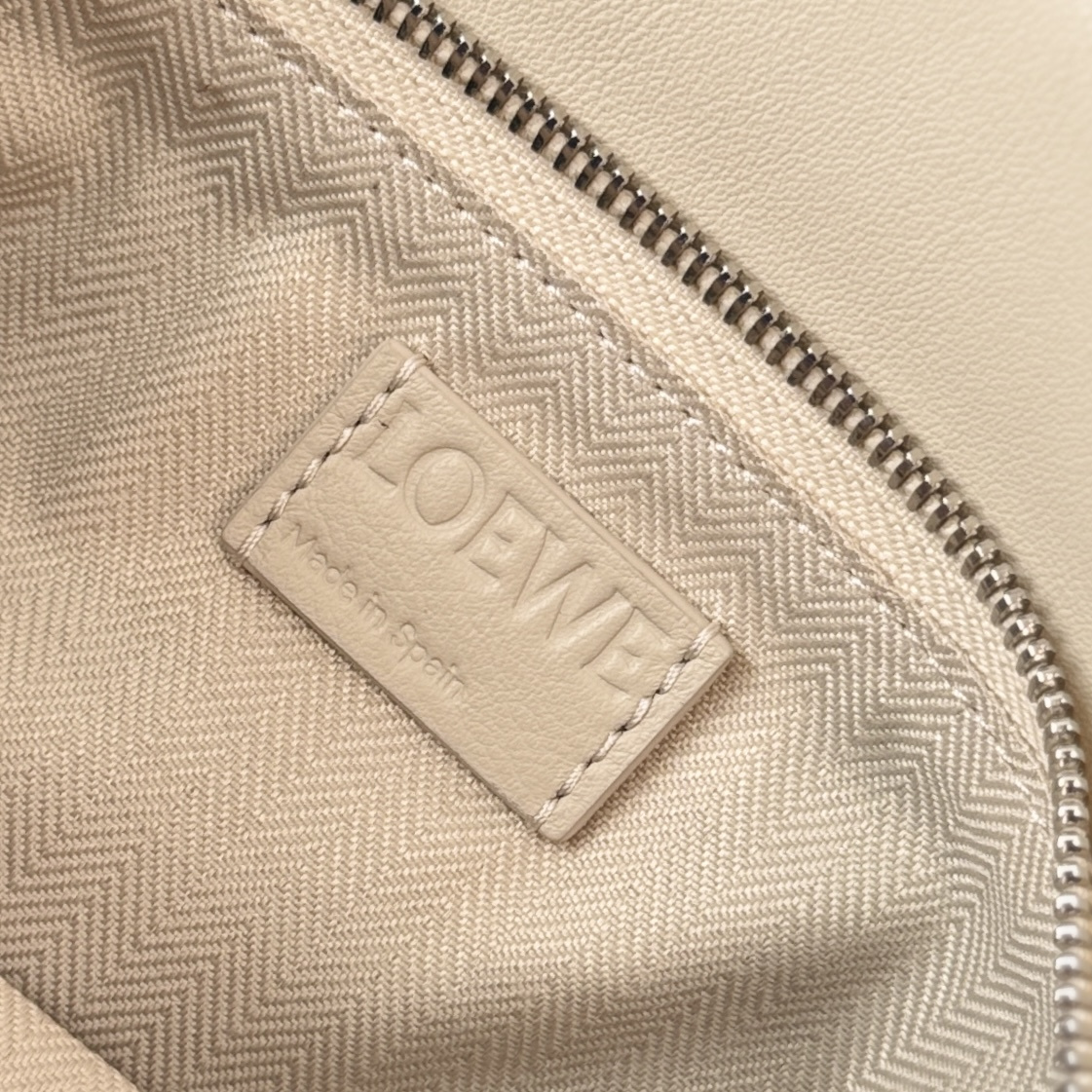 Loewe Panta Puzzle 로에베 퍼즐 스몰 백 가방