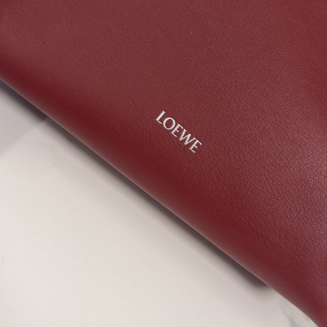 LOEWE 로에베 Flamenco 플라멩코 퍼스 나파 카프스킨 파우치 숄더백 가방