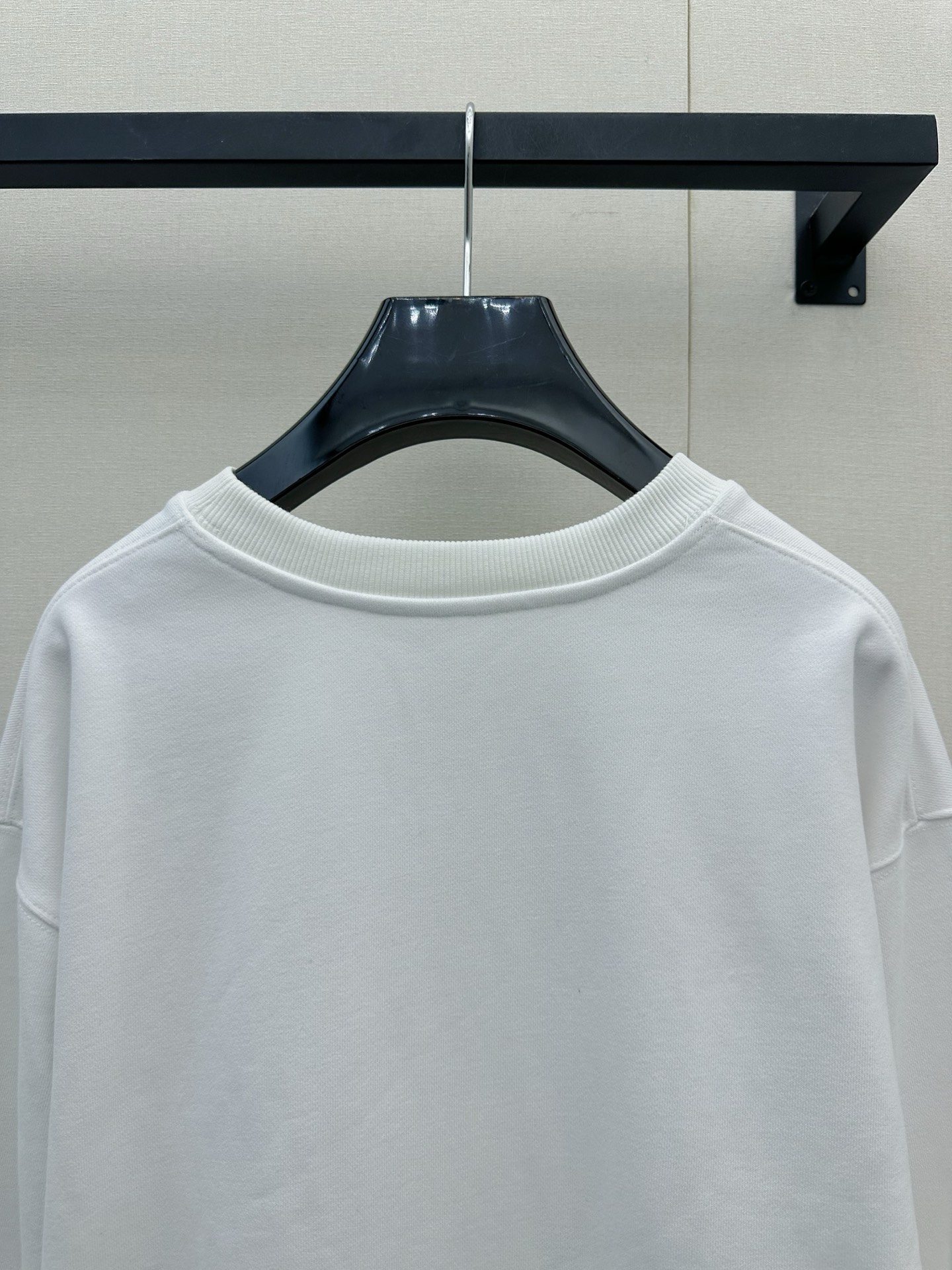 셀린느(CELINE) 스타 문 토템 자수 크루넥 맨투맨 상의 의류