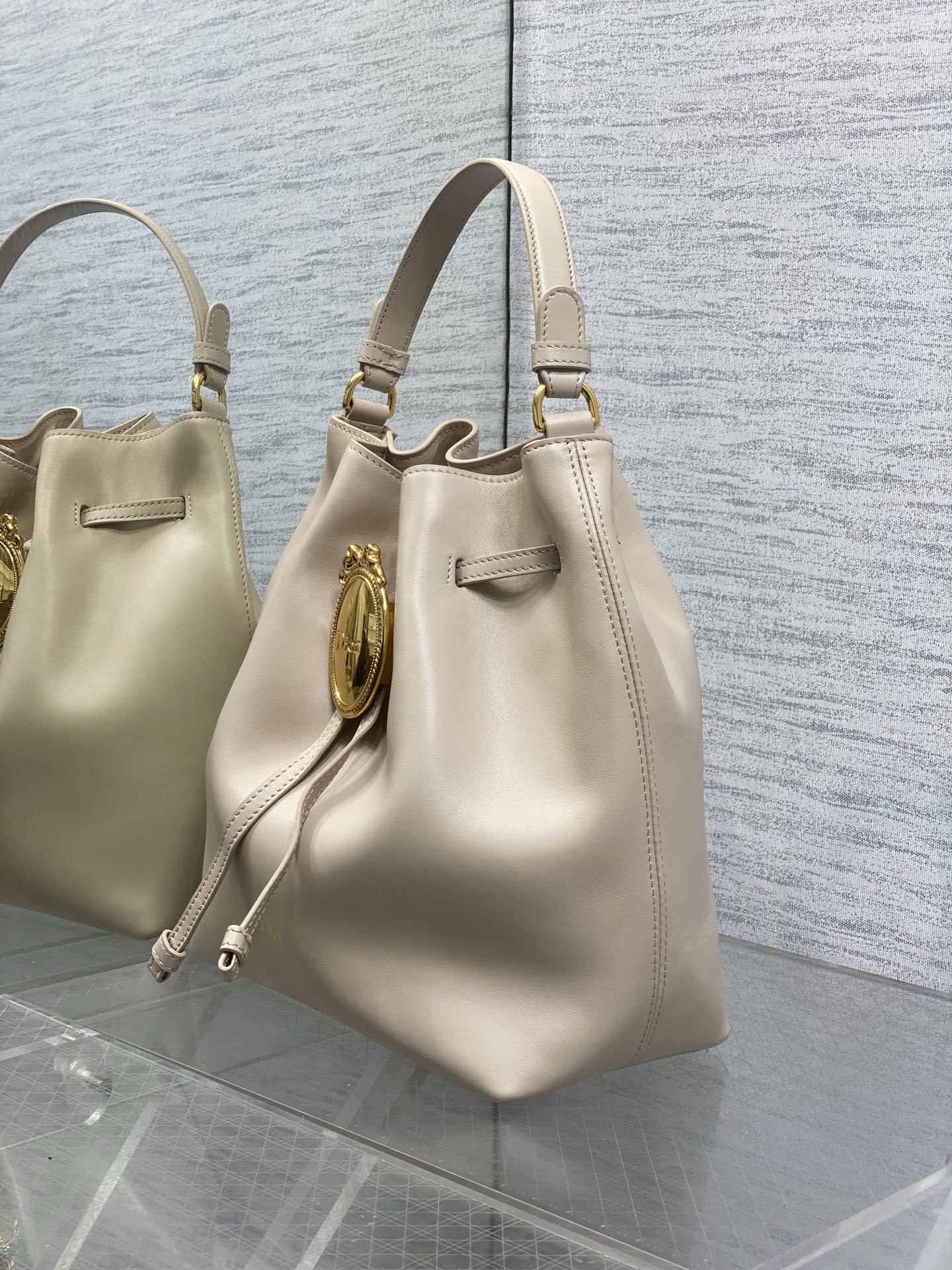 Dior 2027 스프링 디올 버킷백 가방