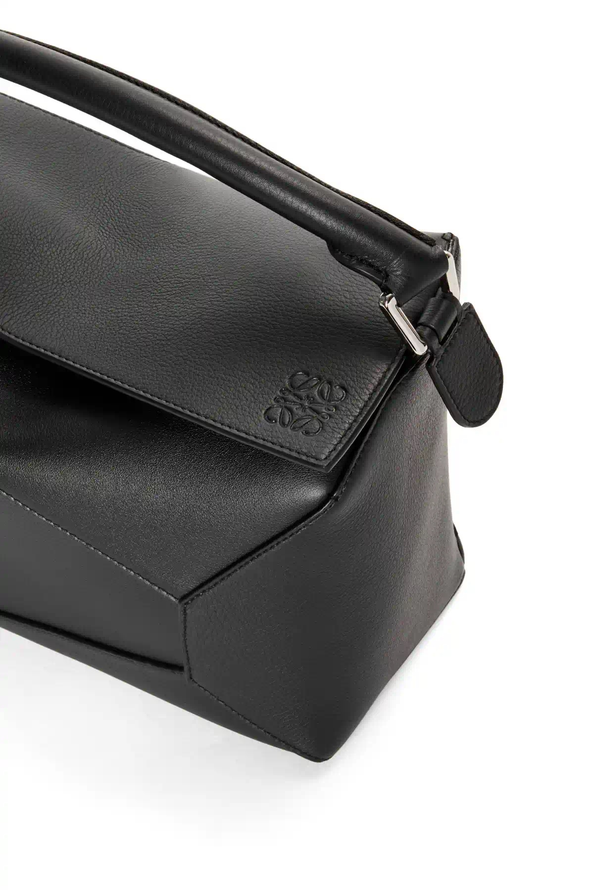 Loewe 로에베 퍼즐 미디엄 소프트 레더 백 가방