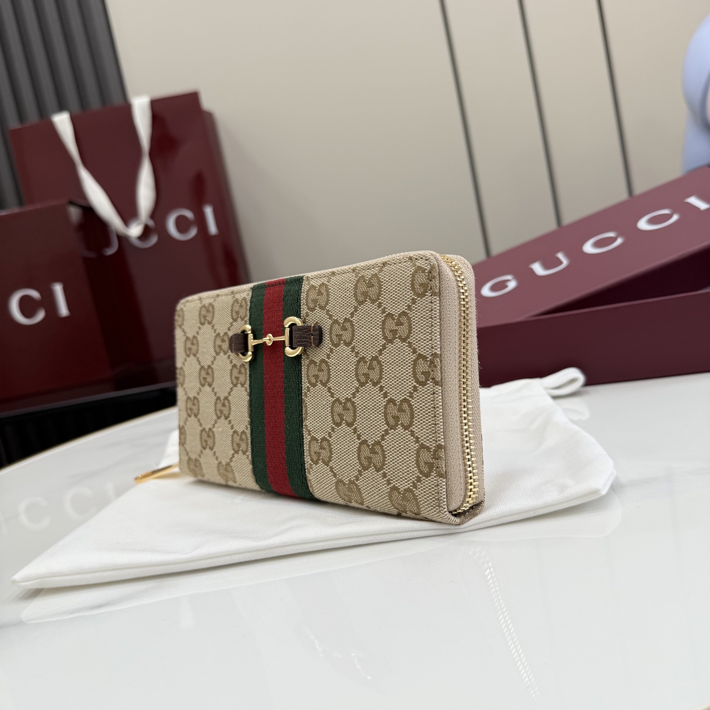 [Gucci] 구찌 Generation GG 캔버스 홀스빗 웹 장지갑
