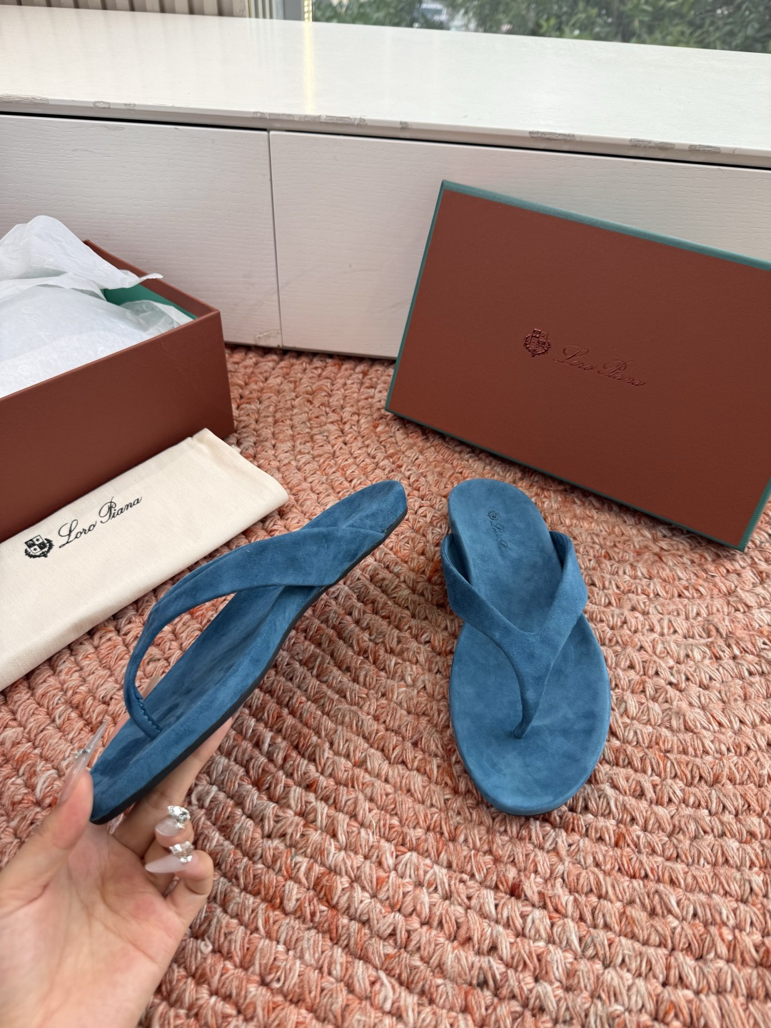 로로피아나(LORO PIANA) 잉글리시 플립플랍 쪼리 신발