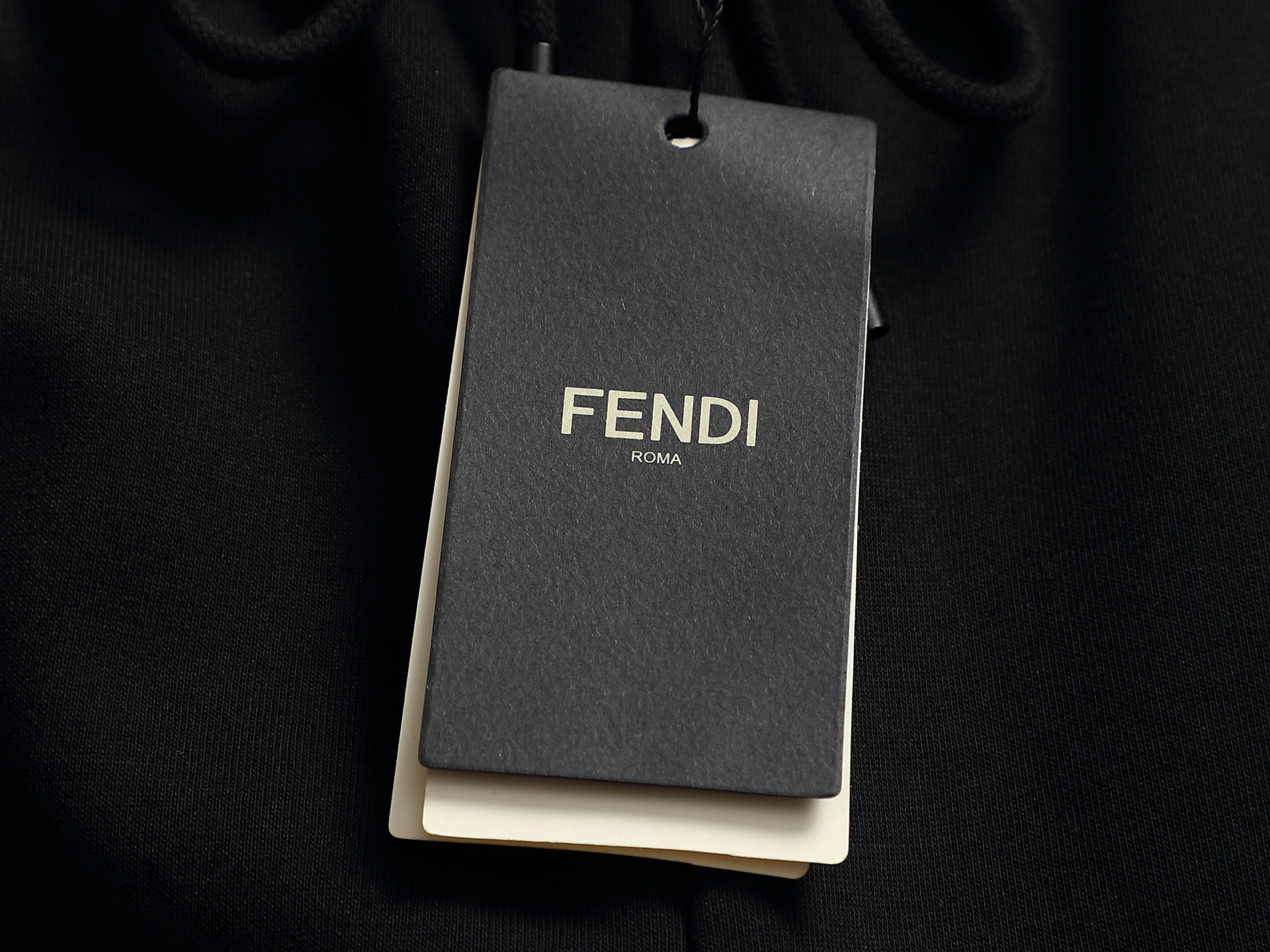 펜디(FENDI) 로고 아이 자수 테리 쇼츠 하의 의류