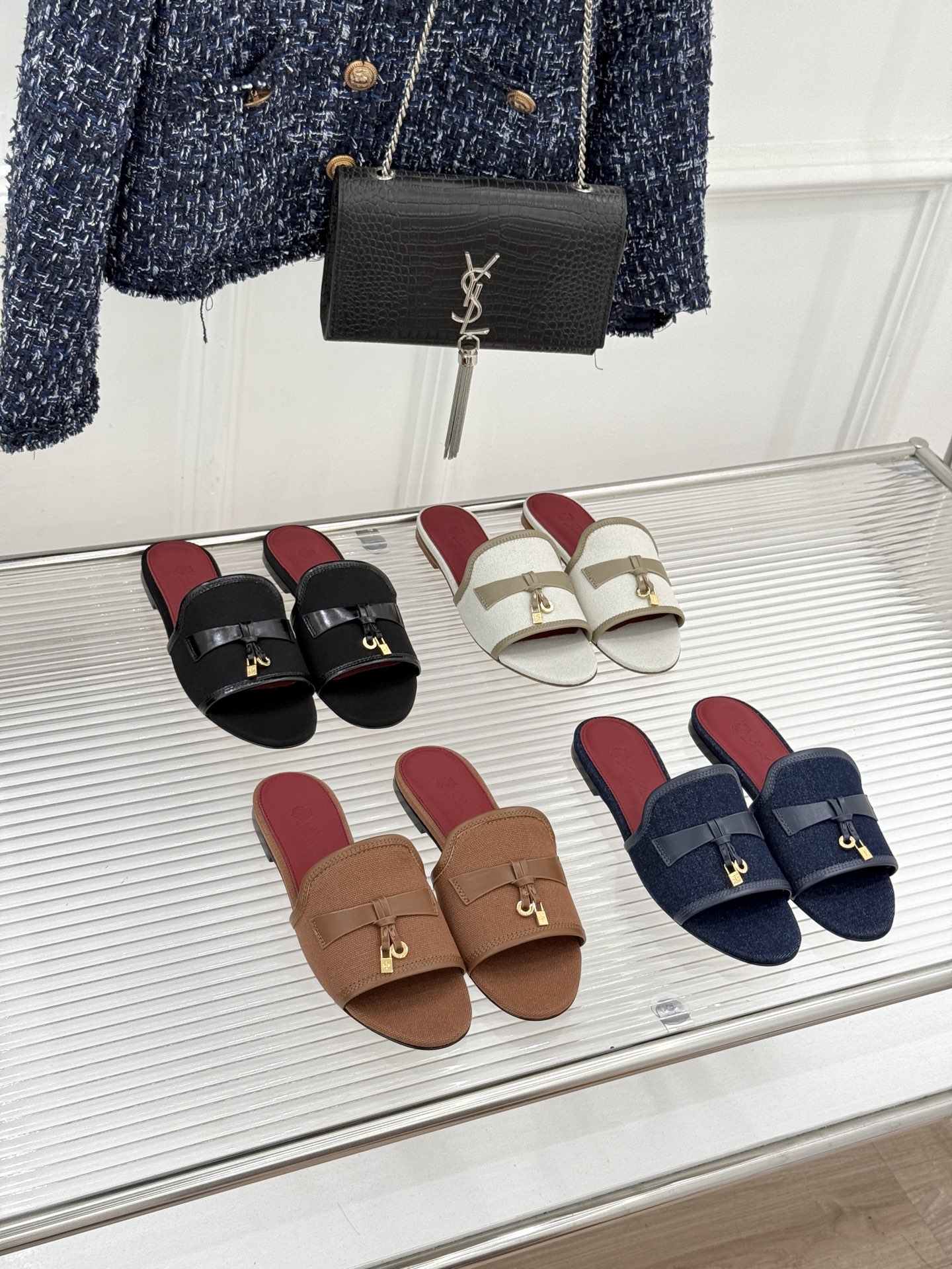 로로피아나(Loro Piana) 펜던트 뮬 샌들 신발