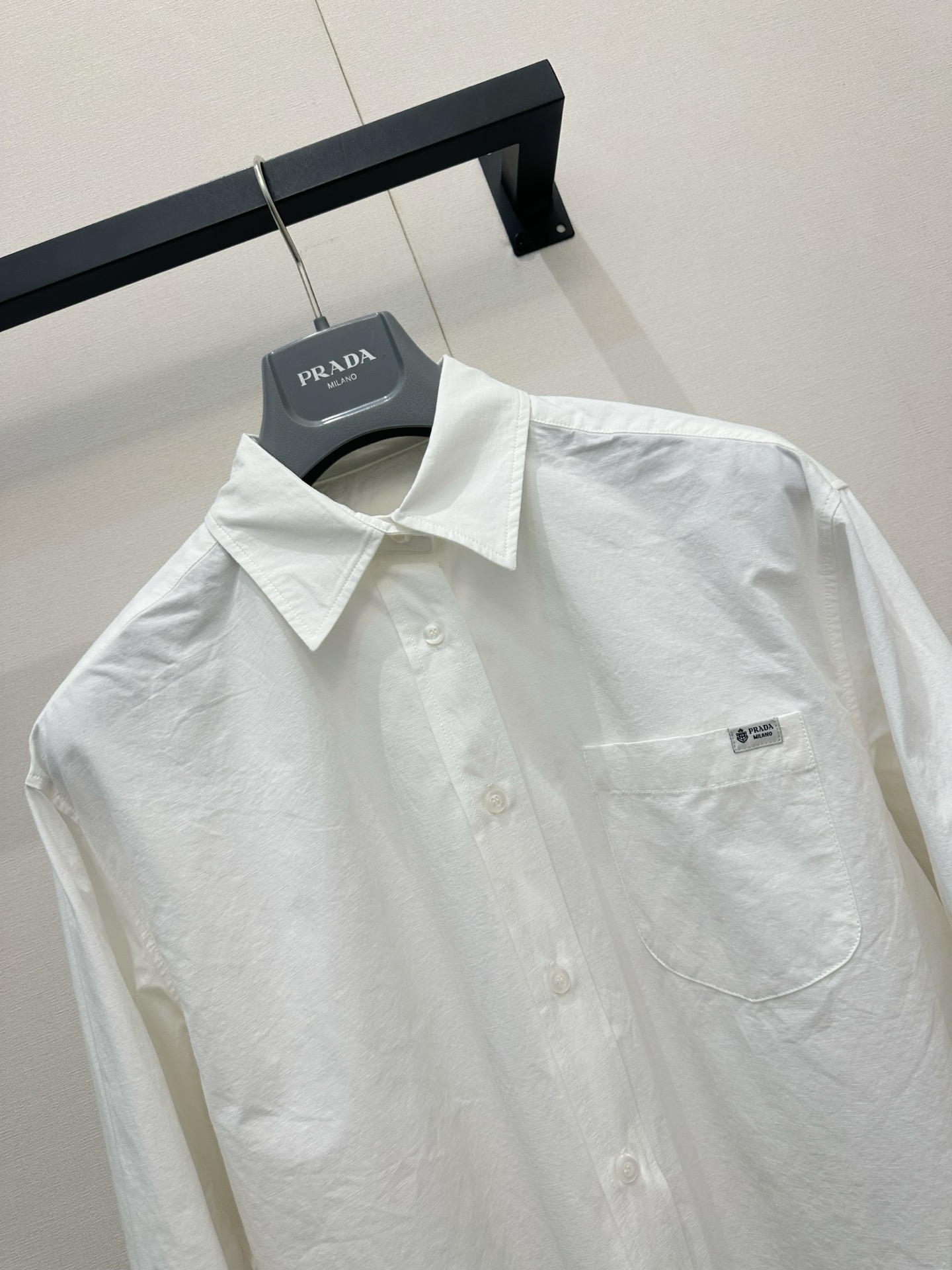 [Prada] 프라다 26SS 코튼 린넨 화이트 셔츠 의류
