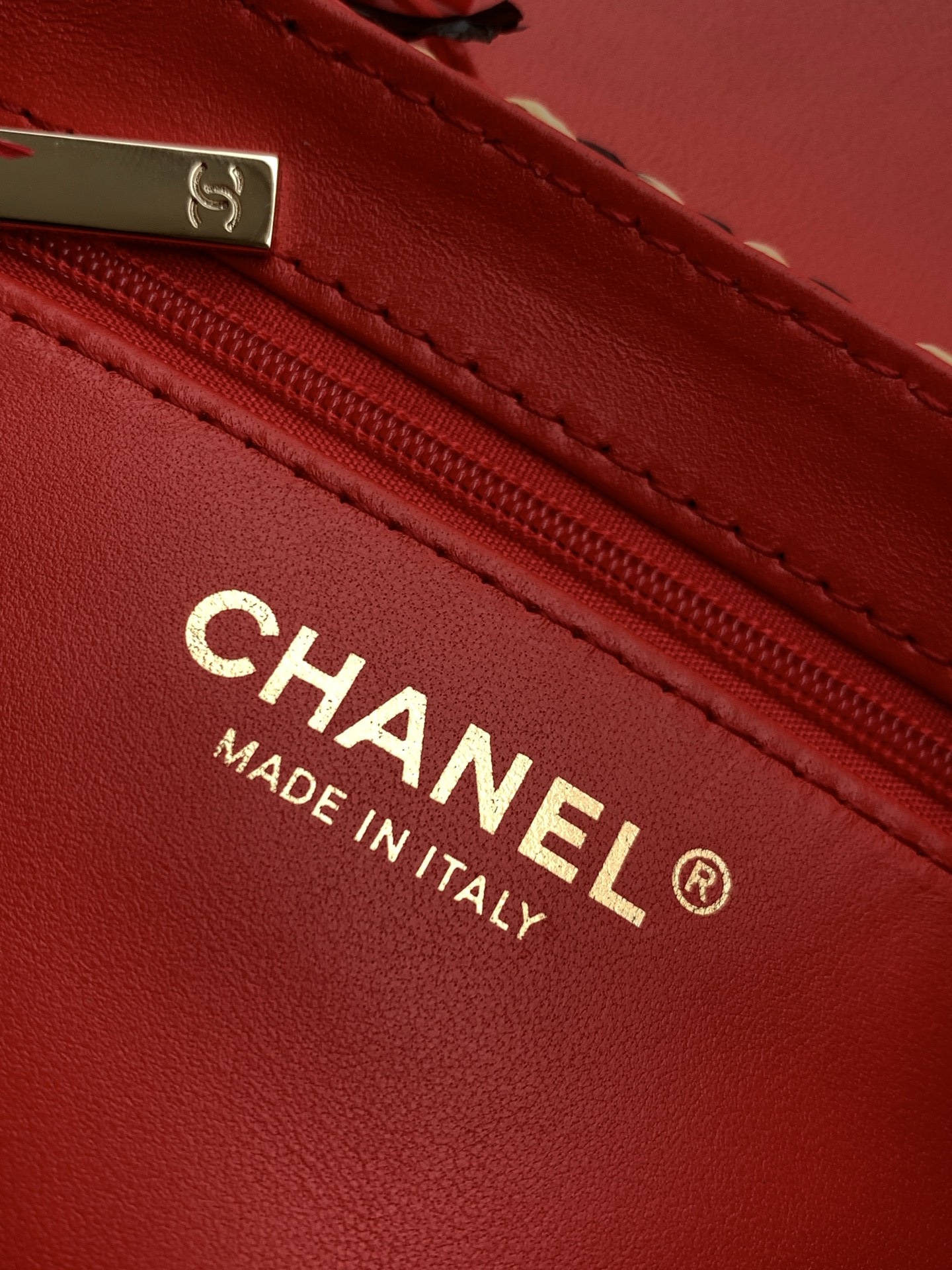 [Chanel] 샤넬 26S 라피아 태슬 플랩 백 숄더백 가방