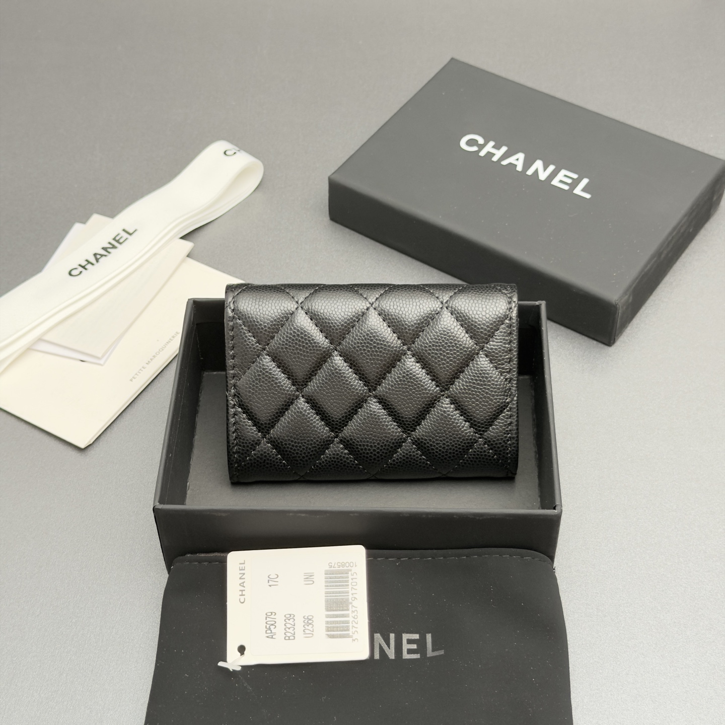 [Chanel] 샤넬 26SS 캐비어 멀티 젬스톤 카드 홀더 지갑