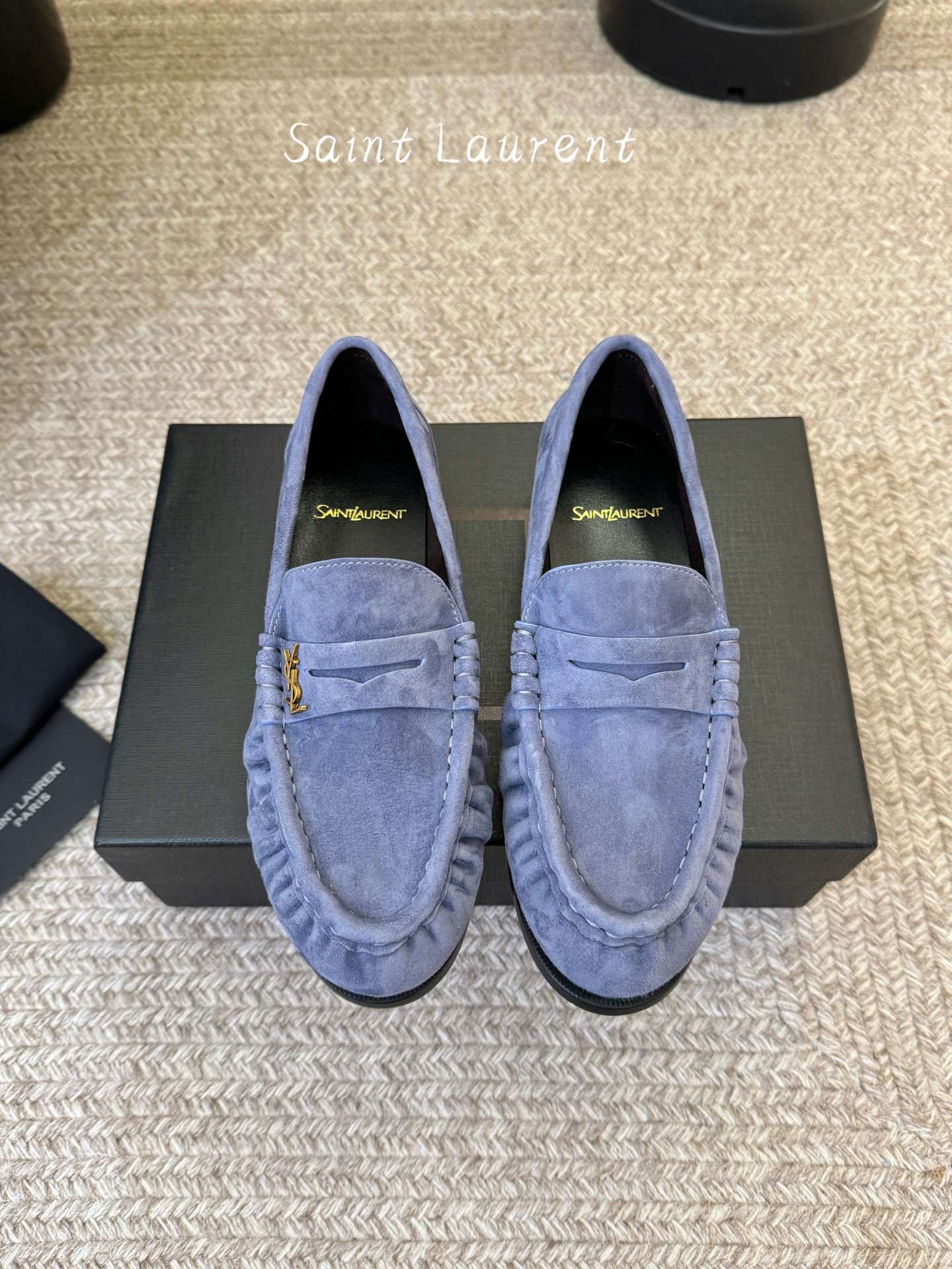 생로랑(SAINT LAURENT) 카프 레더 페니 로퍼 신발