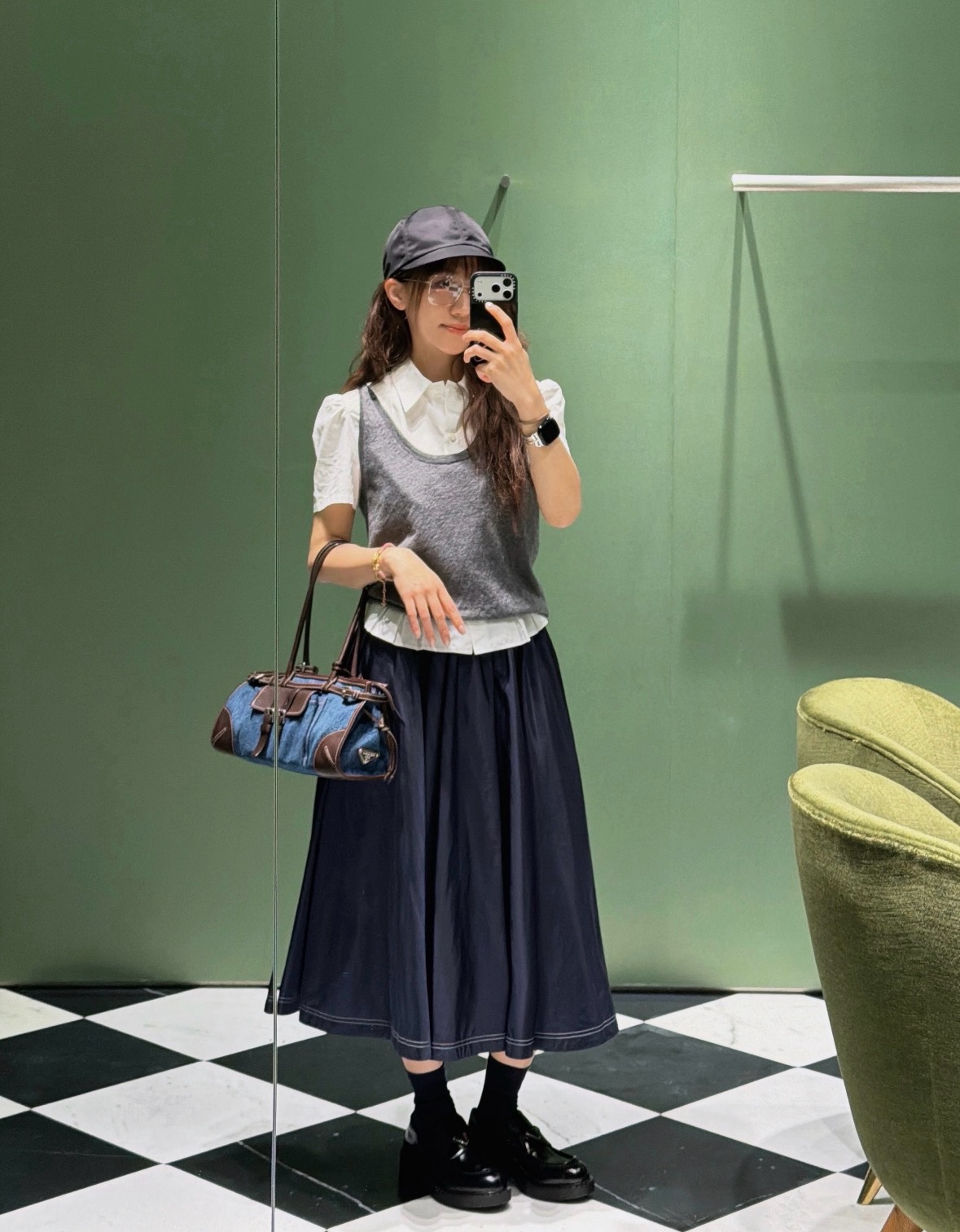 PRADA 프라다 26SS 네이비 콘트라스트 스티치 미디 스커트 치마 의류